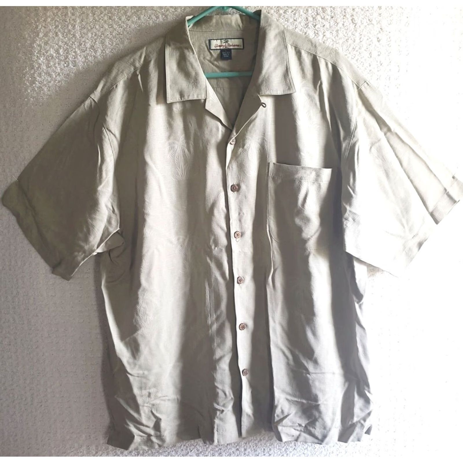 Tommy Bahama Tommy Bahama Shirt Mens L Silk Button-Down Short Sleeve Green 100% Silk Casual Beach Tropical Hawaii Size US L / EU 52-54 / 3 - 2 Thumbnail