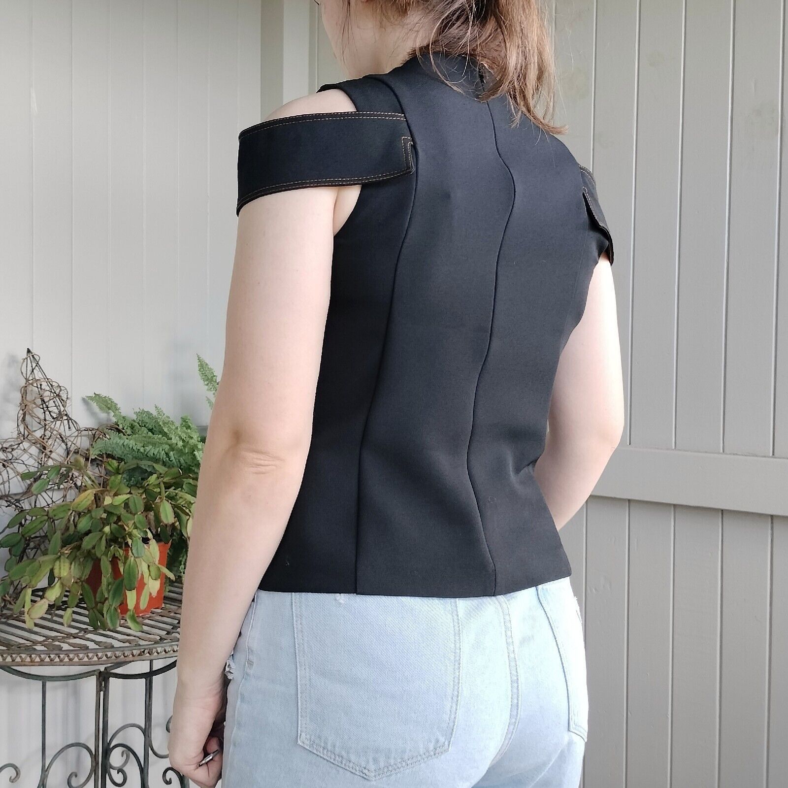 Designer × Man Made In Australia Veronika Maine Blouse Black Short Sleeve Hunger Games Size M / US 6-8 / IT 42-44 - 2 Thumbnail