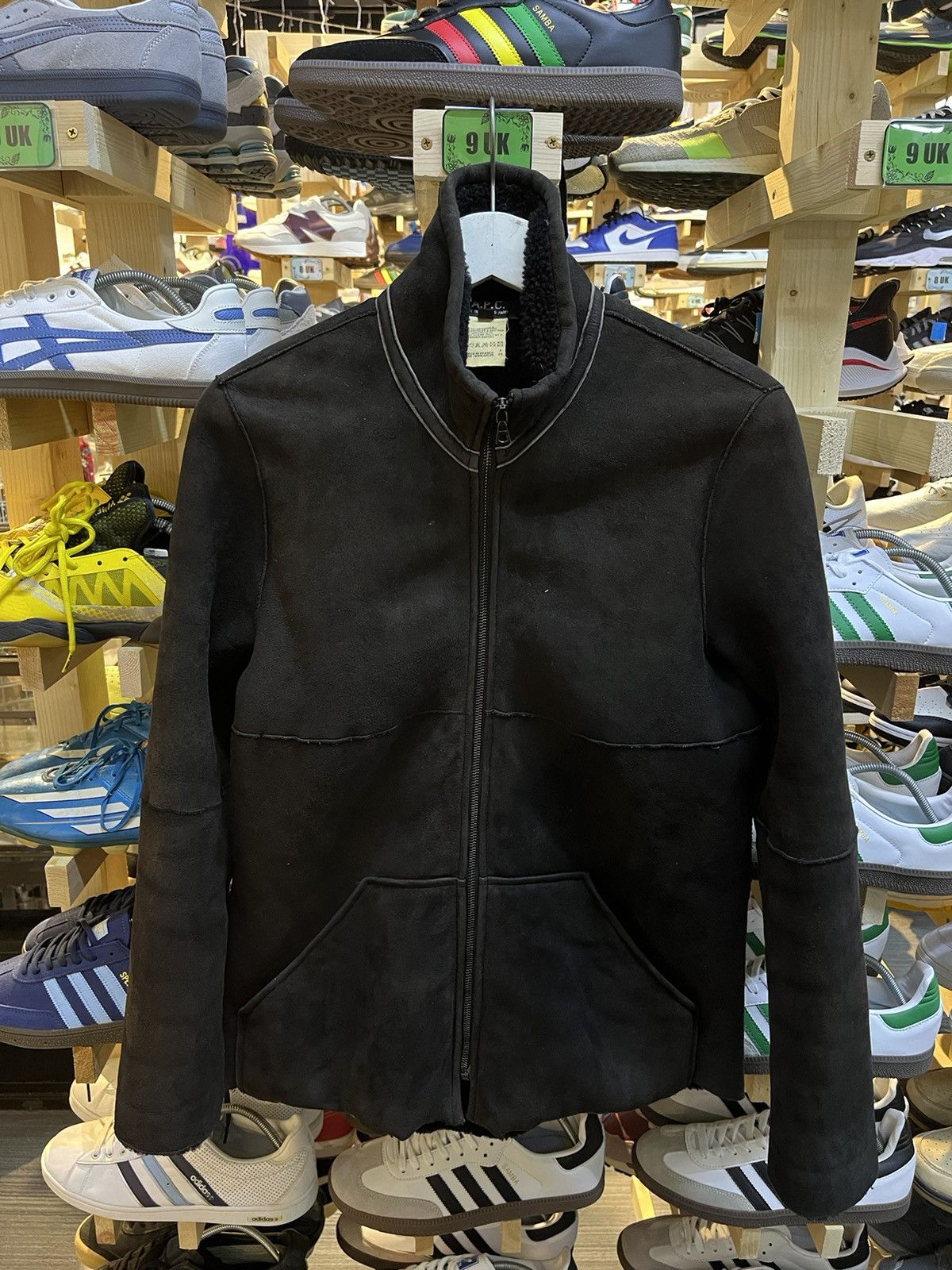A.P.C. × Vintage A.P.C SUEDE LEATHER SHERPA JACKET MADE IN FRANCE Size M / US 6-8 / IT 42-44 - 1 Thumbnail