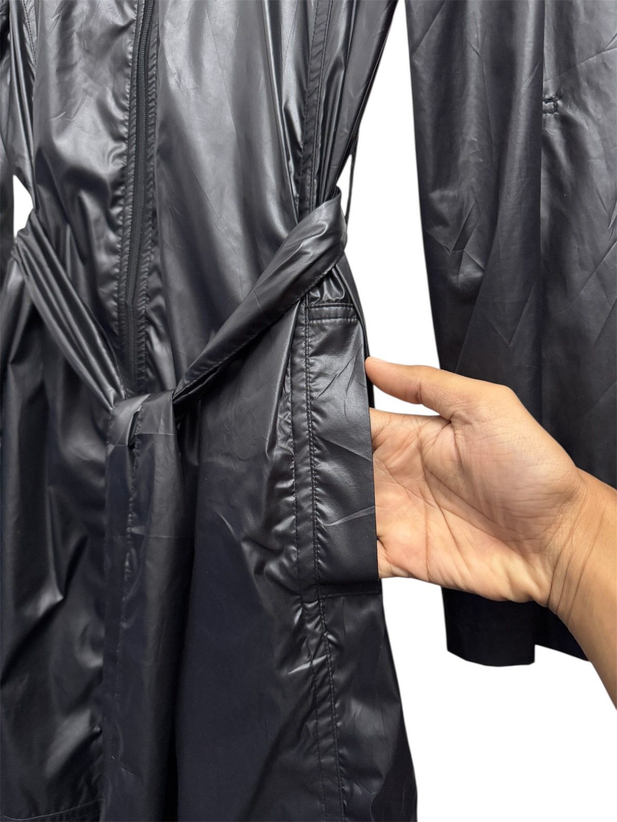 ATSURO TAYAMA A/T Yohji Yamamoto Rains Curve Long Jacket Size XS / US 0-2 / IT 36-38 - 5 Thumbnail