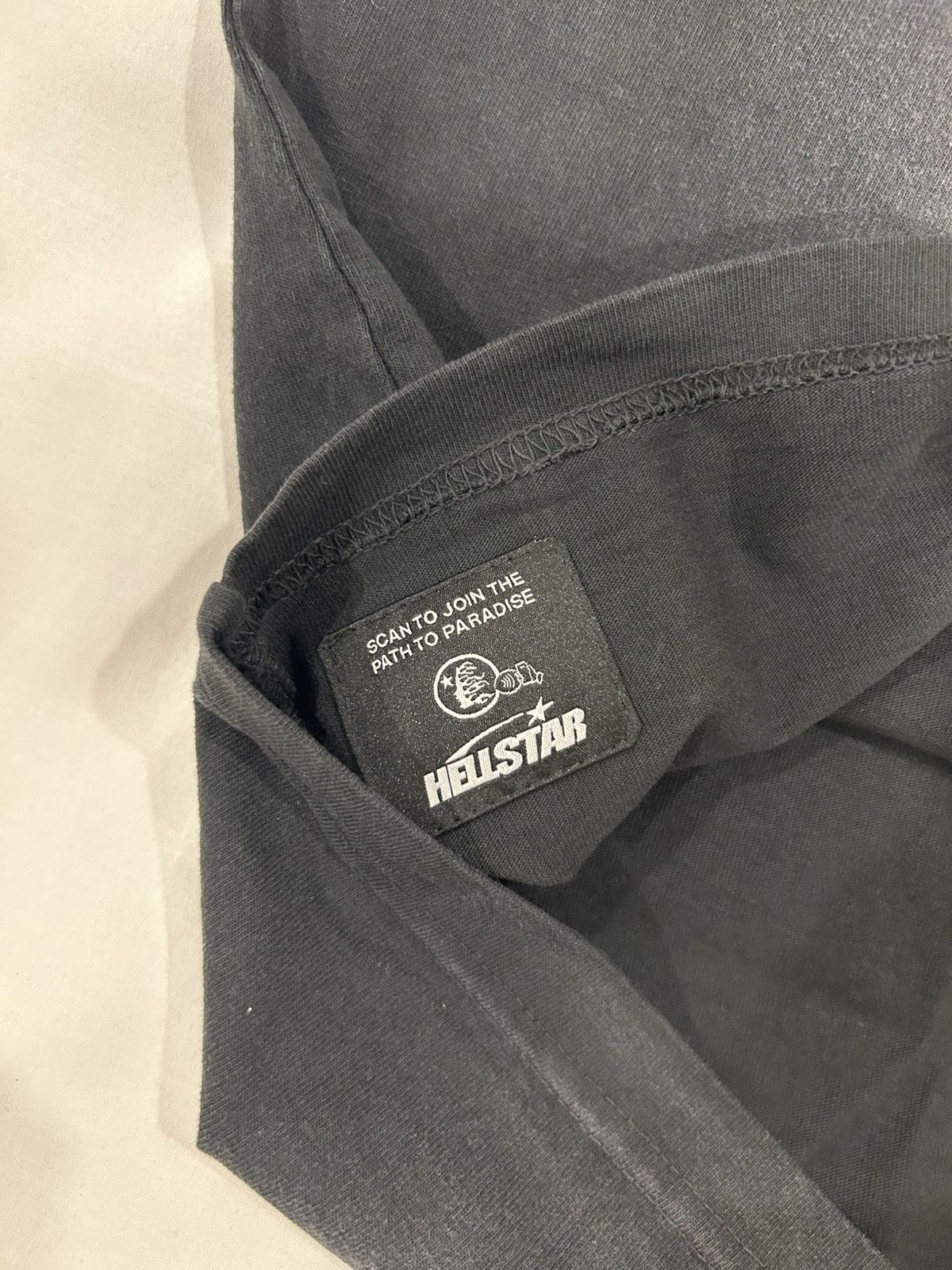 HELLSTAR Hellstar Classic Logo Glow in the Dark Tee ComplexCon Size US L / EU 52-54 / 3 - 5 Thumbnail