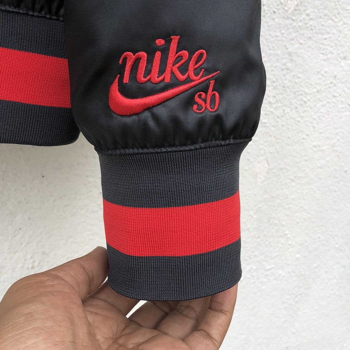 Nike SB NIKE SB X NBA SATIN BOMBER JACKET Size US XXL / EU 58 / 5 - 12 Thumbnail