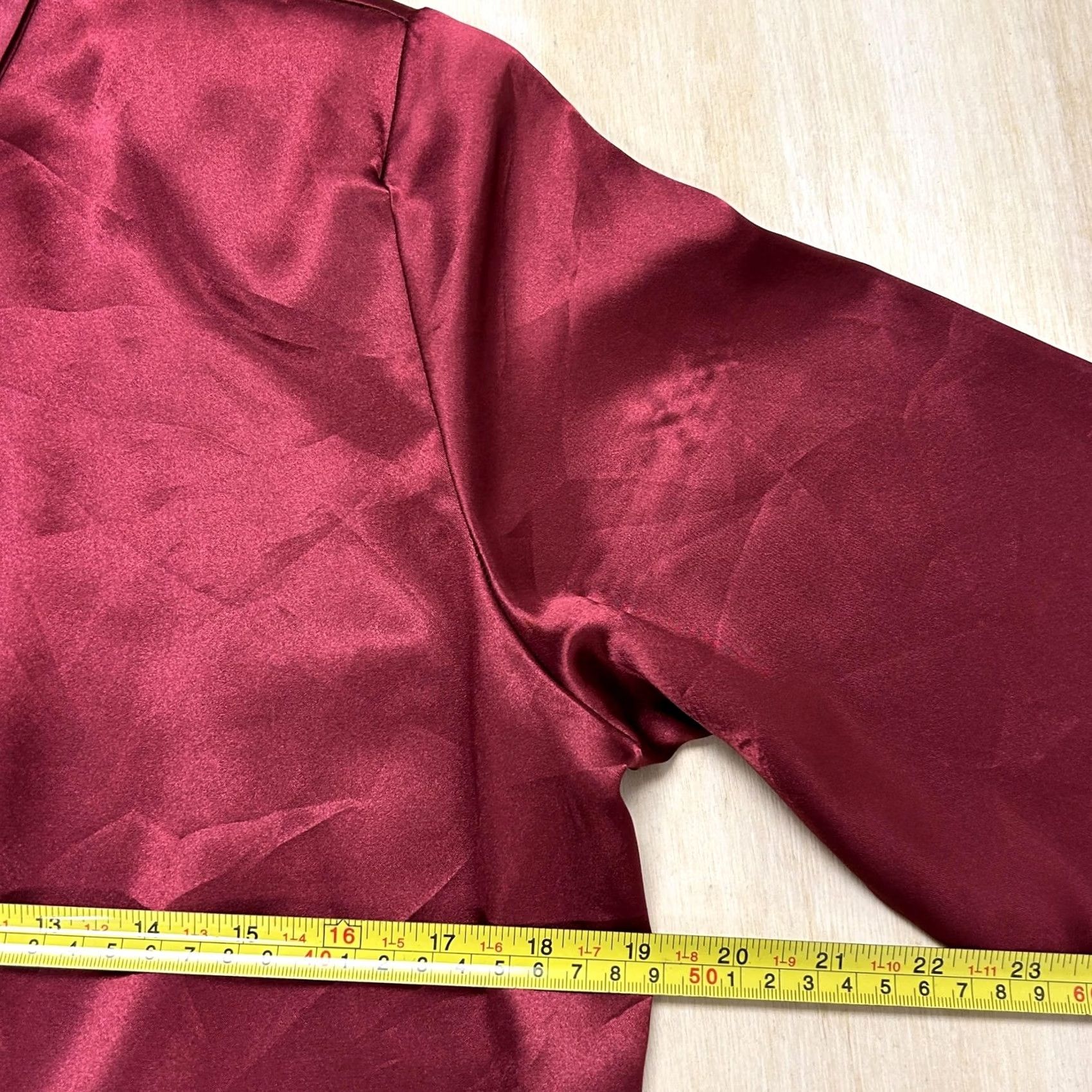Worthington VINTAGE Worthington Blouse Womens 8P Red High Neck Button Front Long Sleeve Satin Polyester Litlle Frayed Sleeve Details Ladies Menopause? Size M / US 6-8 / IT 42-44 - 7 Thumbnail