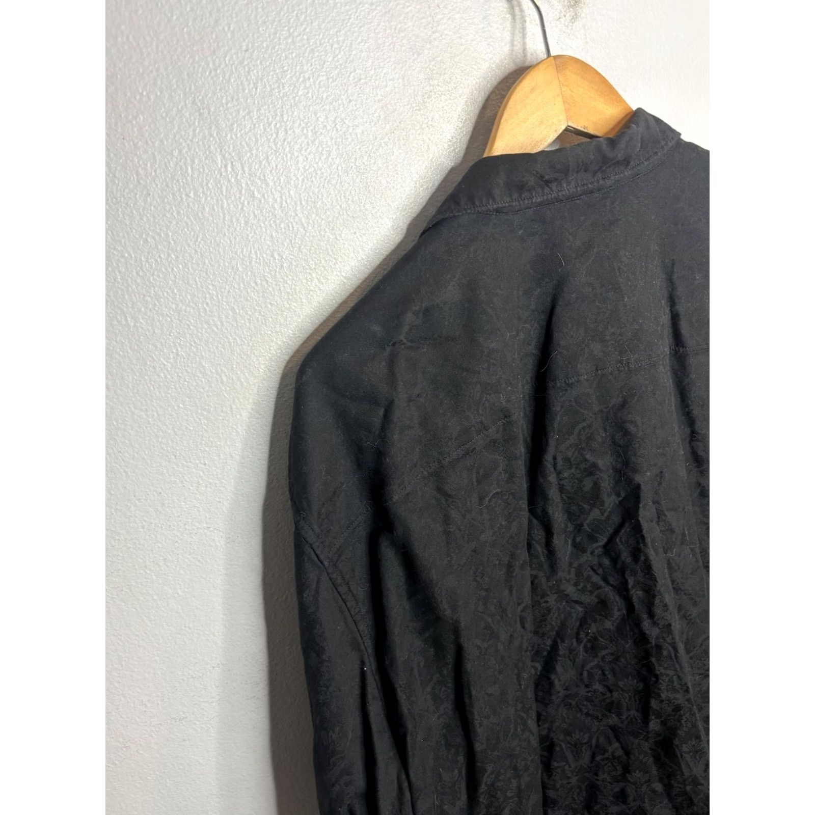 Robert Graham Robert Graham Shirt Mens 2XL Black Long Sleeve Dress Jacquard Size 48R - 6 Thumbnail