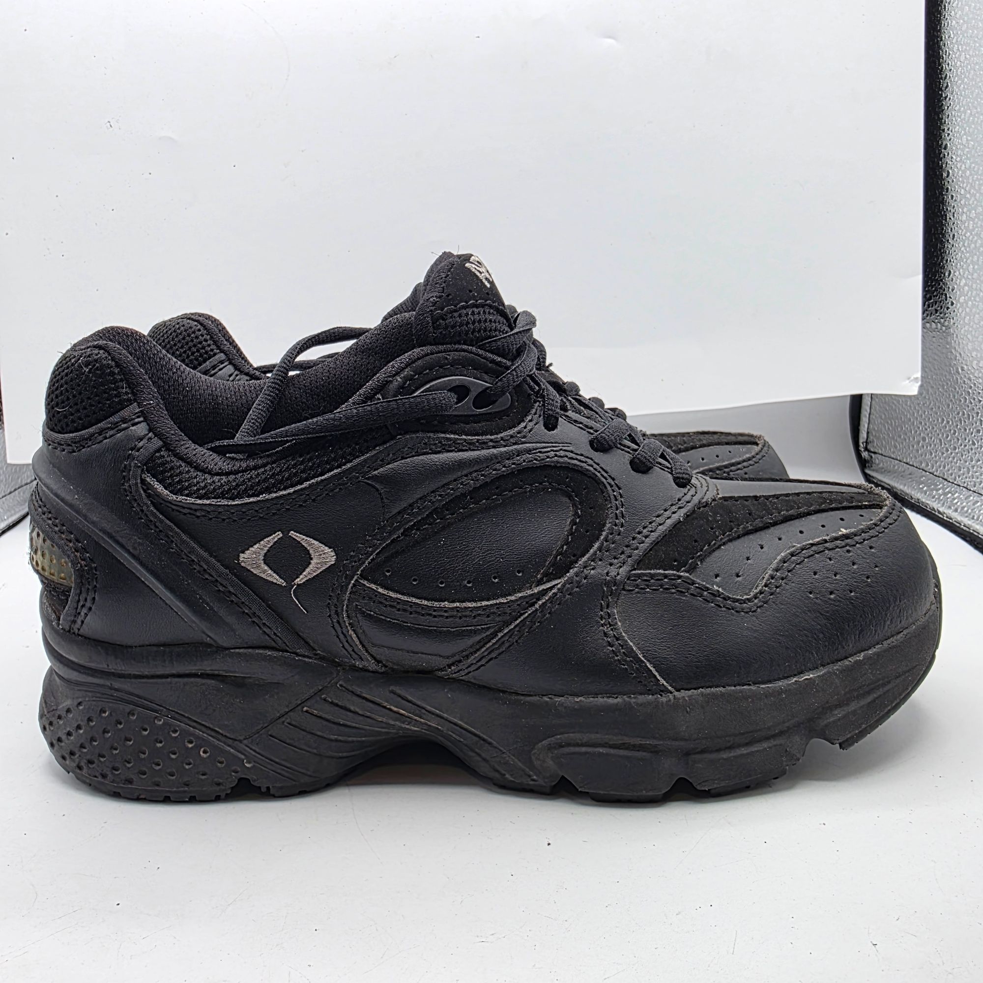 Apex APEX Lenex Womens Size 7.5 Extra Wide Triple Black Walking S Size US 7.5 / IT 37.5 - 12 Thumbnail