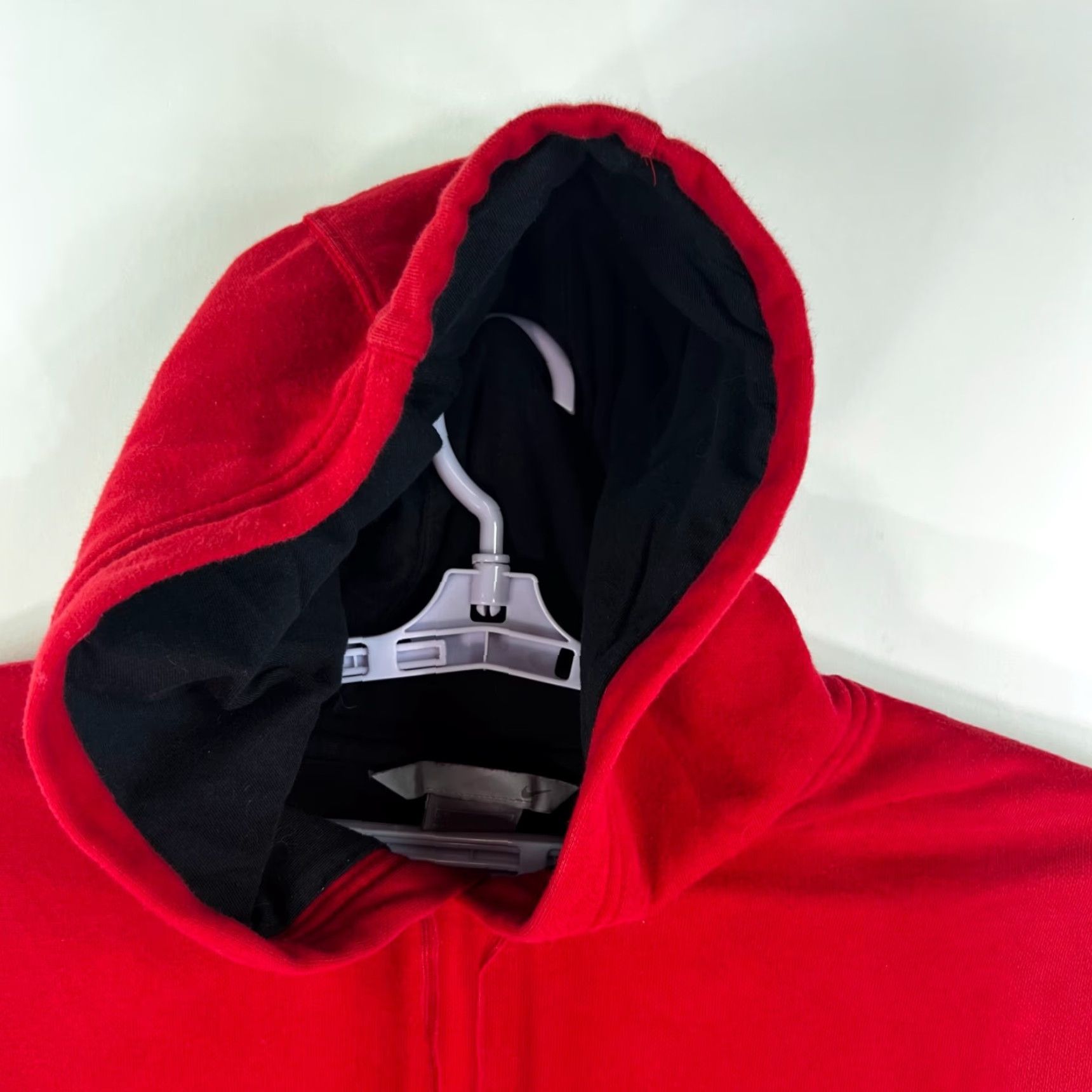 Nike Nike Embroidered Hoodie Mens Size M Red Long Sleeve Pocket Size US M / EU 48-50 / 2 - 4 Thumbnail