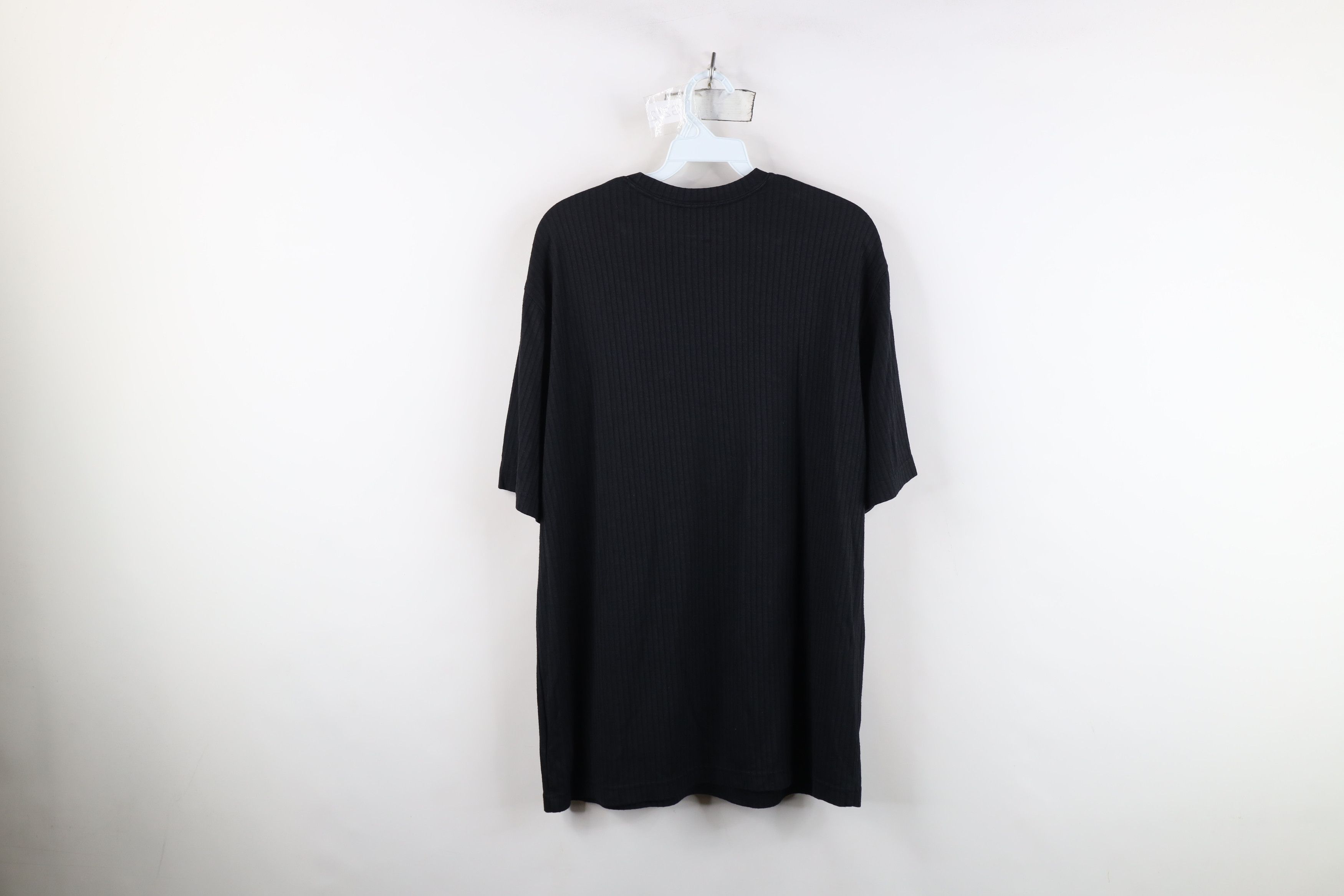 Vintage Vintage 90s Streetwear Knit Short Sleeve T-Shirt Black Size US M / EU 48-50 / 2 - 13 Thumbnail