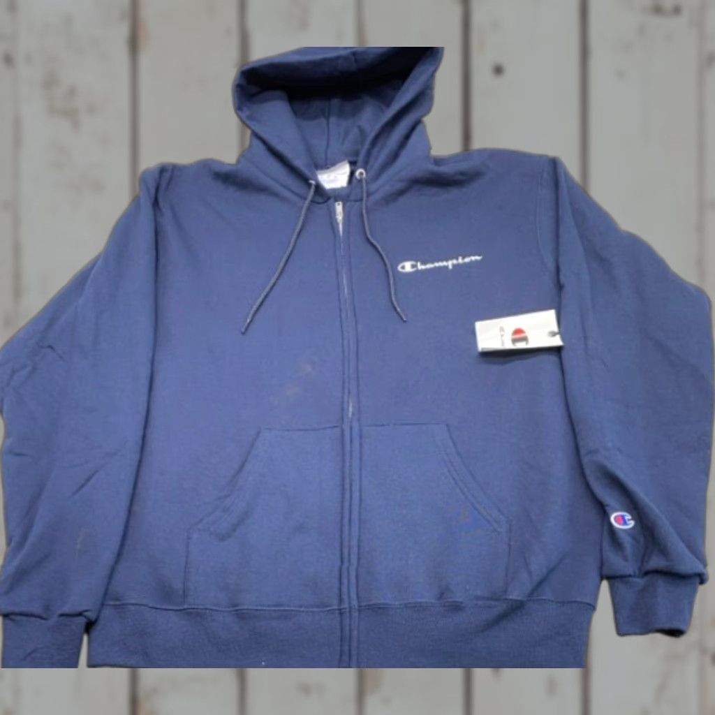 Champion VINTAGE Champion Hoodie Mens M Navy Blue Fleece Pockets Logo 90s Size US M / EU 48-50 / 2 - 1 Thumbnail