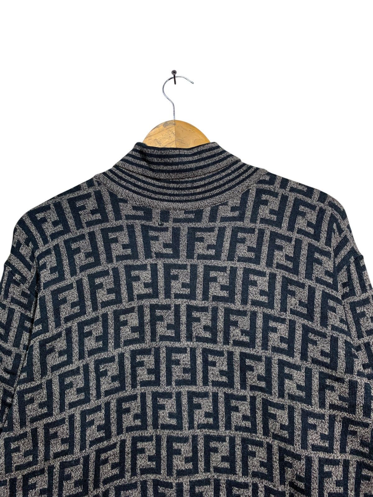 Fendi 🔥VTG FENDI ZUCCA MONOGRAM WOOL KNIT JUMPER TURTLENCK Size L / US 10 / IT 46 - 4 Thumbnail