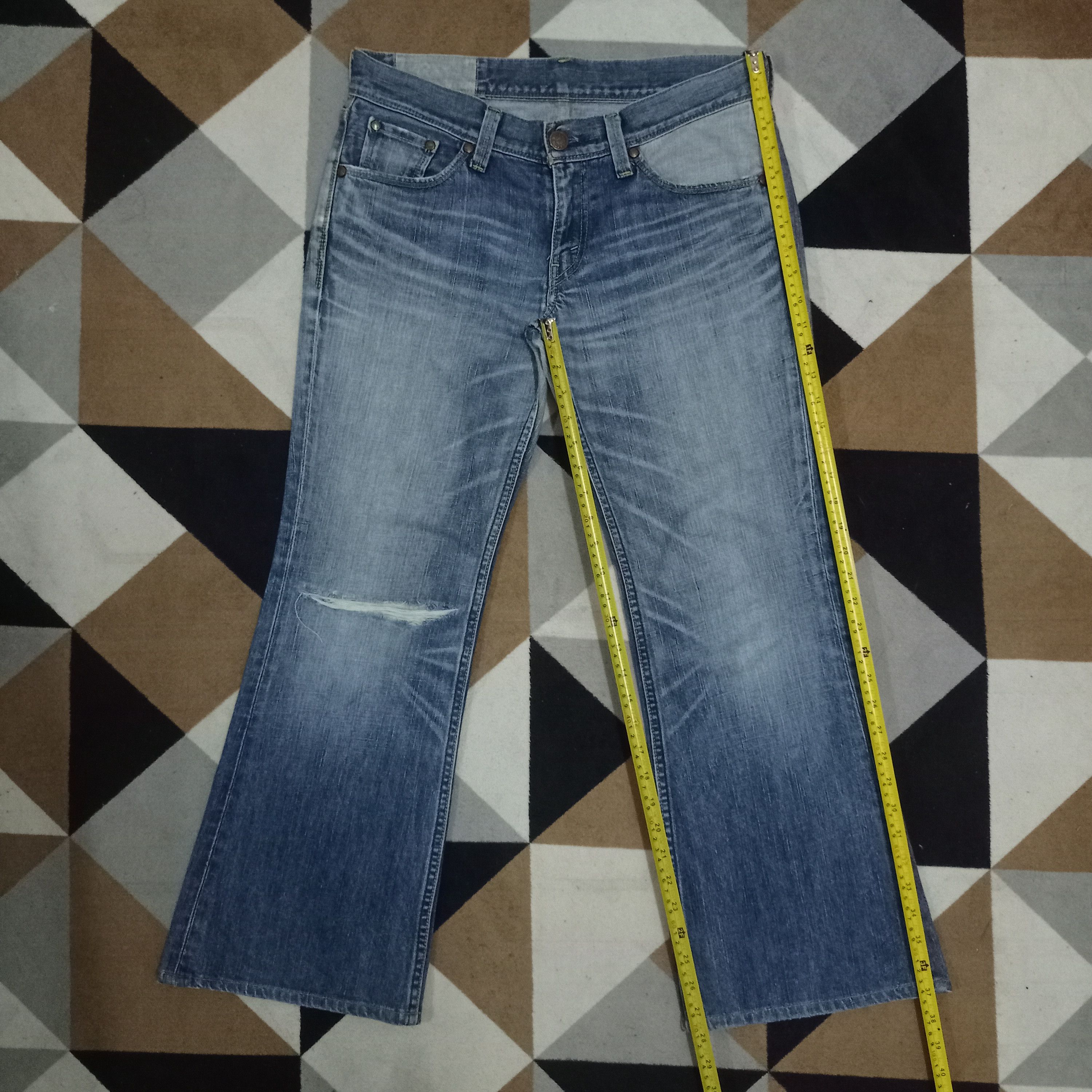 Levi's Vintage 90s Levis Japan Blue Wash Distressed Flare Jeans Size US 33 - 11 Thumbnail