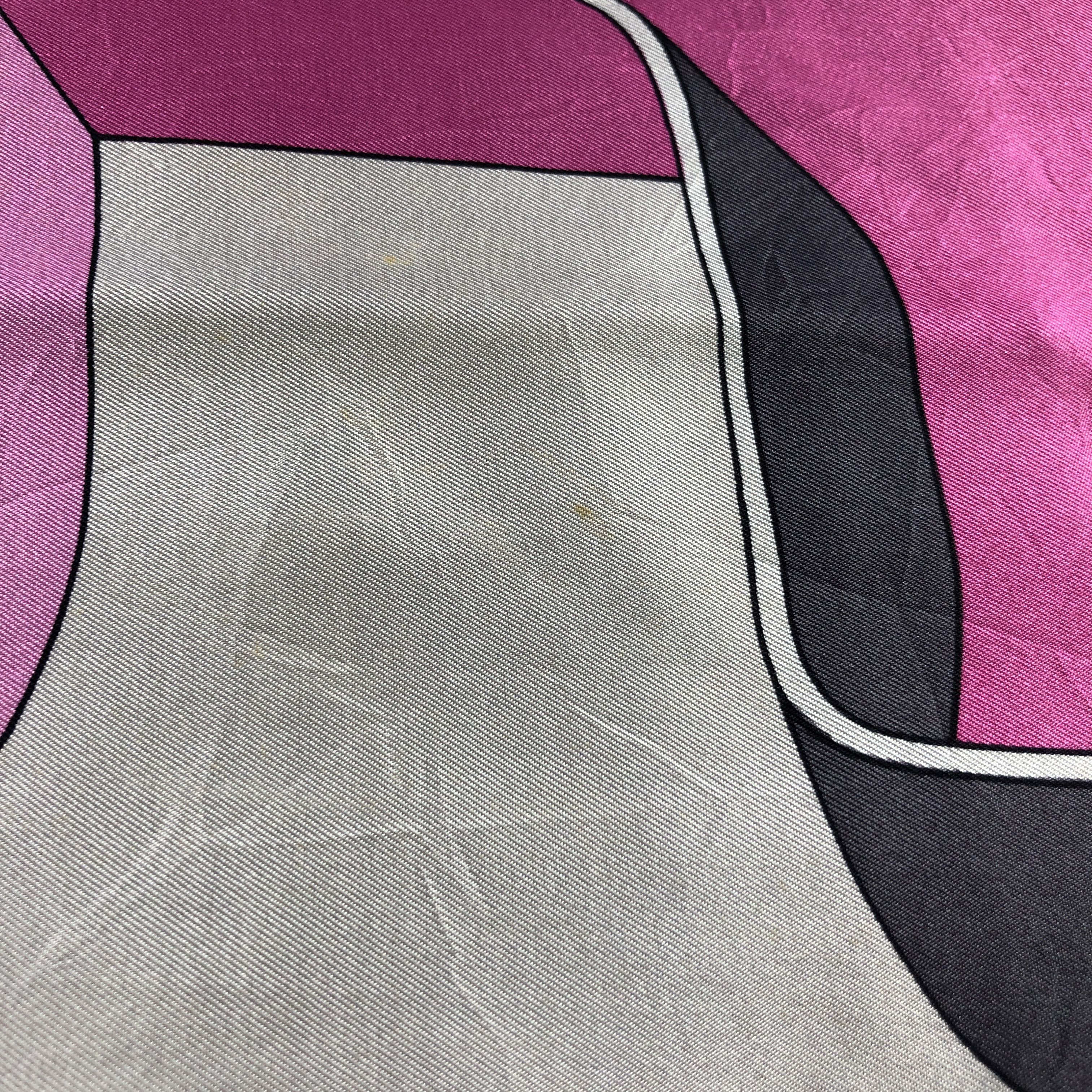 Pierre Cardin Pierre Cardin Abstract Hand Rolled Silk Scarf M1126 Size ONE SIZE - 8 Thumbnail