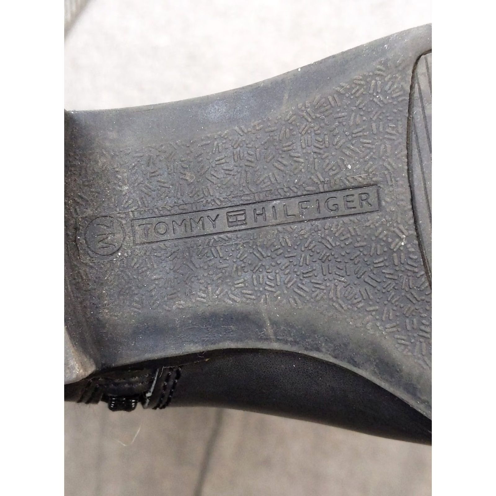 Tommy Hilfiger Tommy Hilfiger Boots Womens Size 7 Black Leather Herringbone Knee High Riding Boot Women Footwear Long Tail Riding Boots Size US 7 / IT 37 - 5 Thumbnail