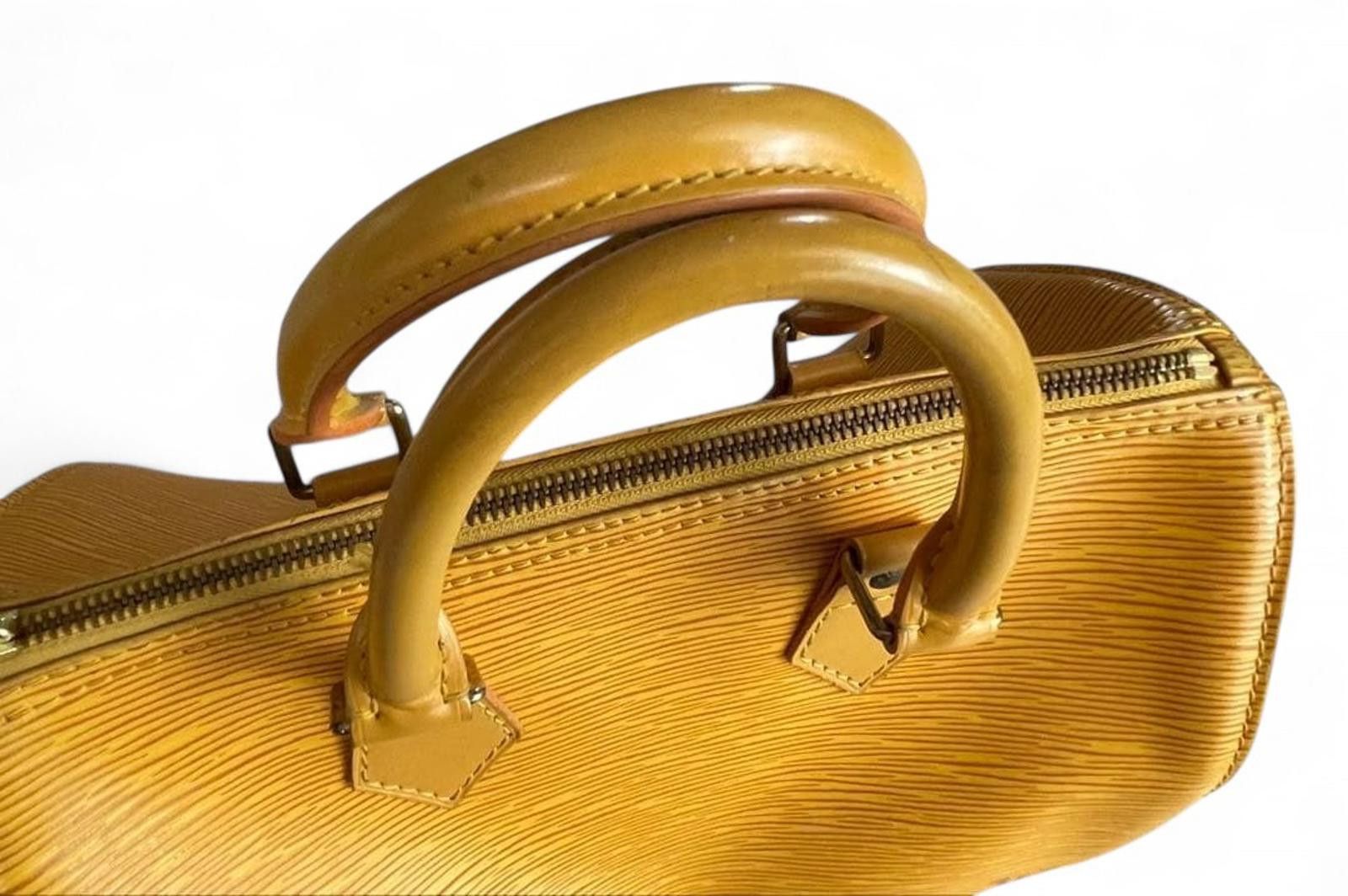 Louis Vuitton Louis Vuitton - Yellow Epi Leather Handbag Size ONE SIZE - 4 Thumbnail