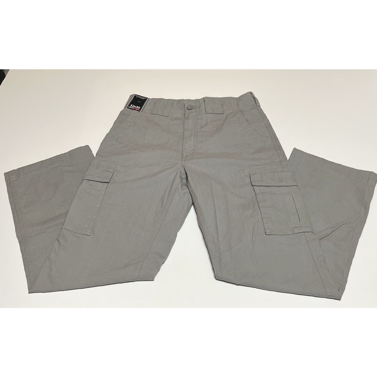 Roundtree & Yorke Roundtree & Yorke Pants Men 32x29 Gray Classic Fit Stretch Cargo Flat Front Straight Leg Slas​h Pockets Vintage No Size US 29 - 2 Thumbnail