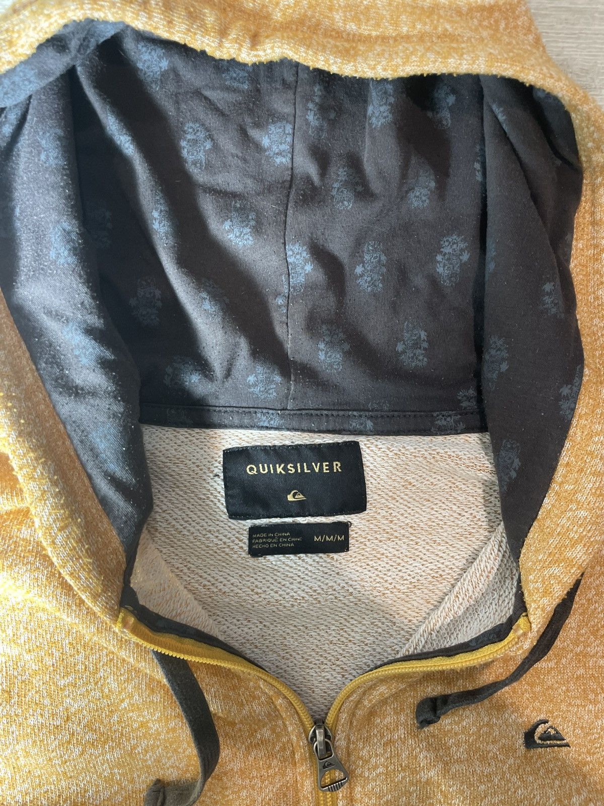 Quiksilver Quiksilver Mustard Full Zip Hoodie (Vintage / Skatewear) Size US M / EU 48-50 / 2 - 3 Thumbnail