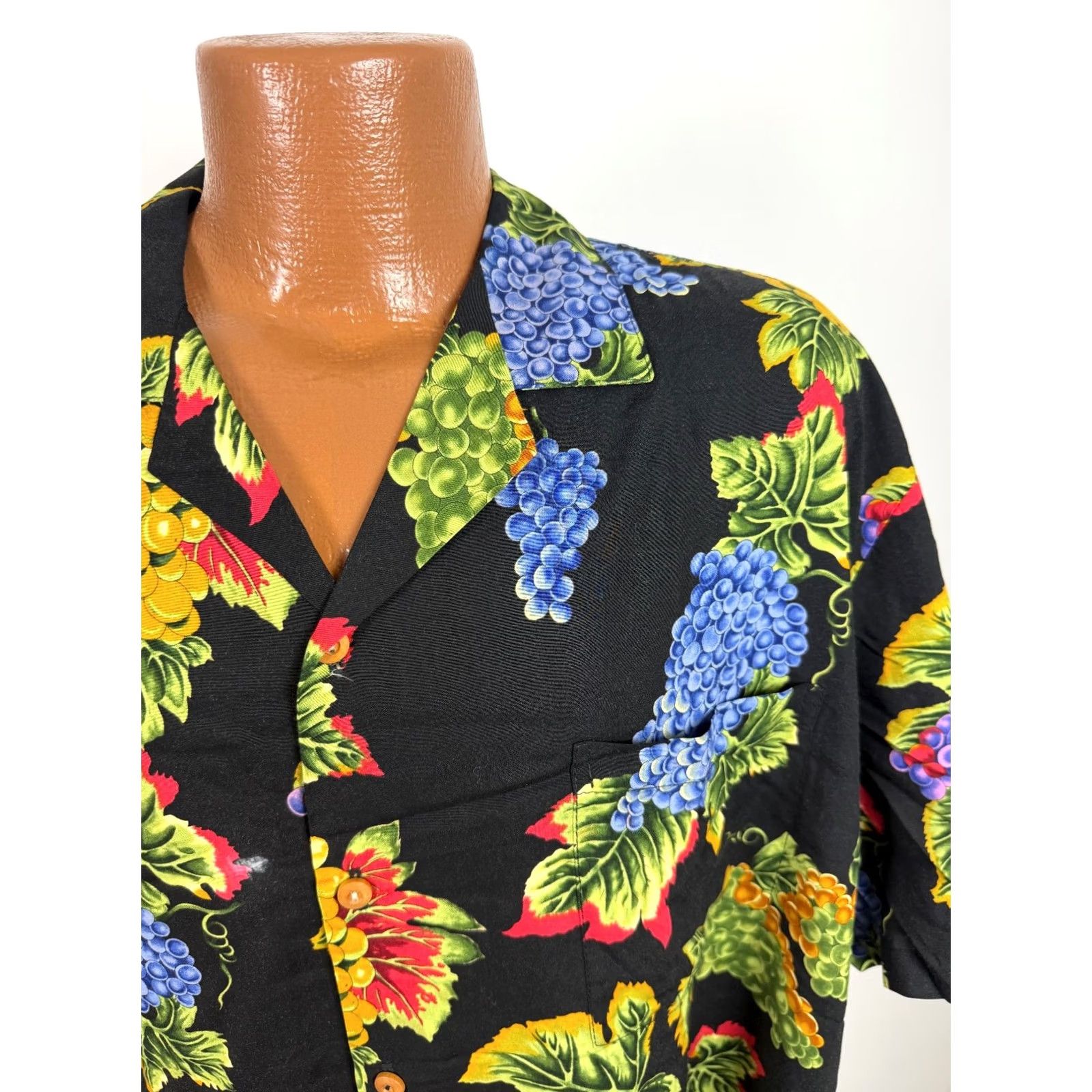Paradise Found VINTAGE Paradise Found Shirt Men XXL Camp Collar Winery Rayon Paradise Found Black 2XL Hawaiian Tropical Outdoor Preppy Button-Up Collared Shirt Mens Size US XXL / EU 58 / 5 - 2 Thumbnail