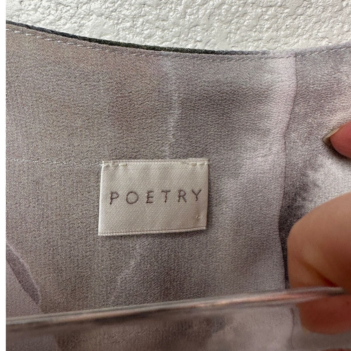 Other Poetry 100% Silk Blouse Gray Green Ivory Womens US 10 V Neck Size L / US 10 / IT 46 - 8 Thumbnail