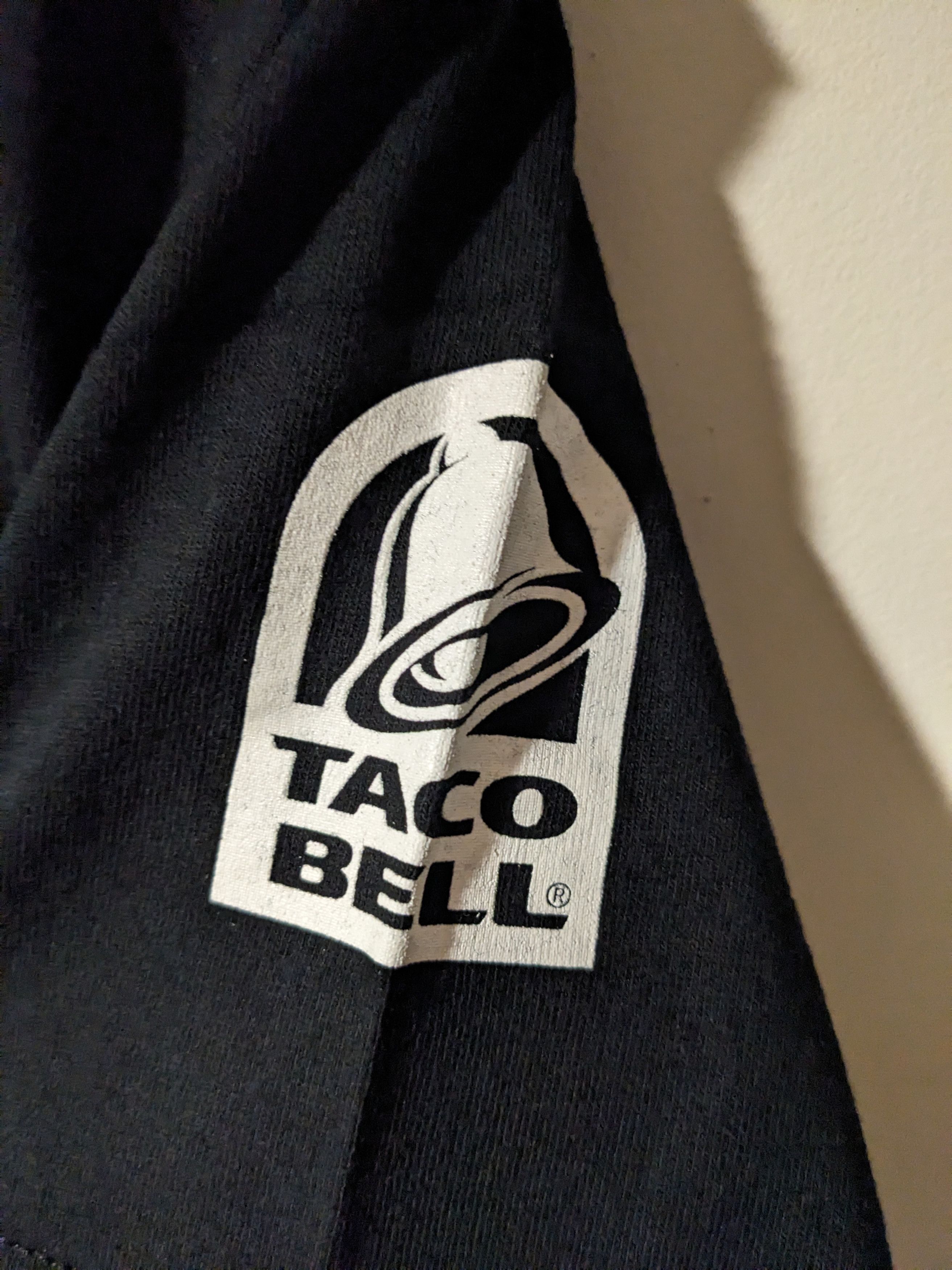Vintage Vintage 2001 Lara Croft Tomb Raider Taco Bell Movie T-Shirt Size US M / EU 48-50 / 2 - 4 Thumbnail