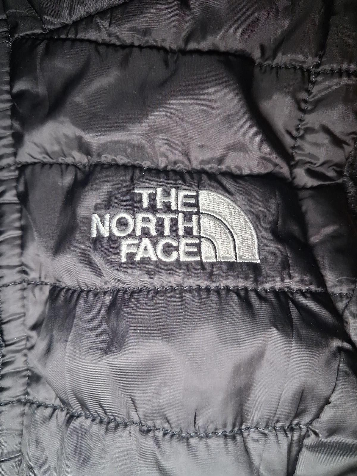 The North Face North Face Puffer Fleece Vest Girls XS 6 Black Reversible Size XS / US 0-2 / IT 36-38 - 3 Thumbnail