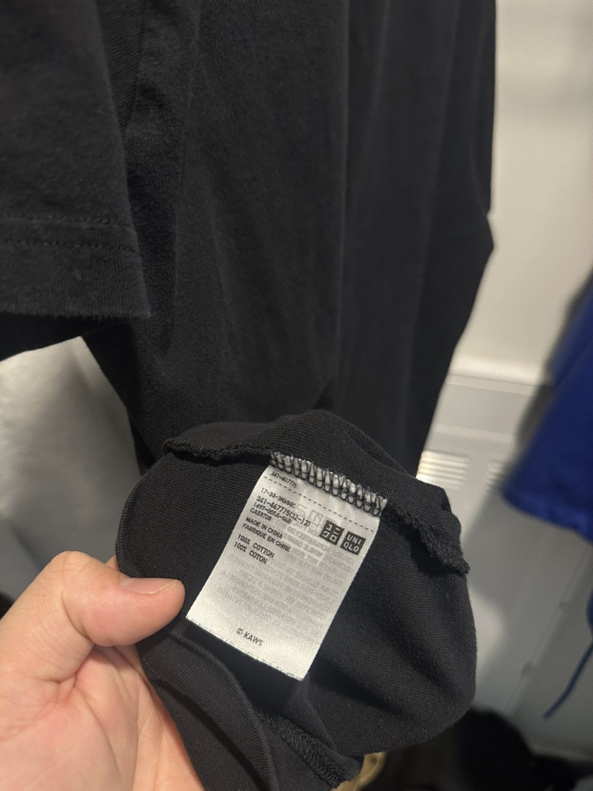 Japanese Brand RARE 🔥 uniqlo x kaws tee Size US L / EU 52-54 / 3 - 5 Thumbnail