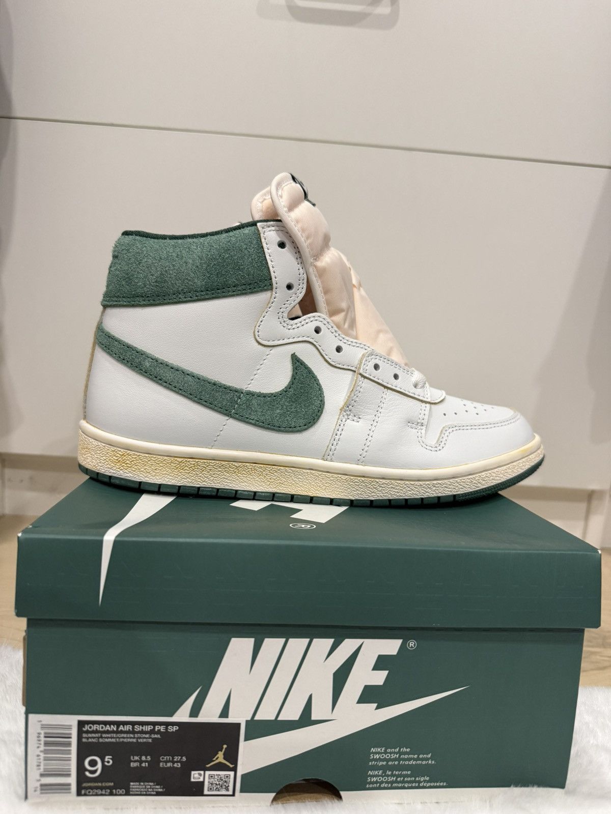 Nike Nike Jordan A La Maniere Air Ship PE SP US M 9.5 Size US 9.5 / EU 42-43 - 1 Thumbnail