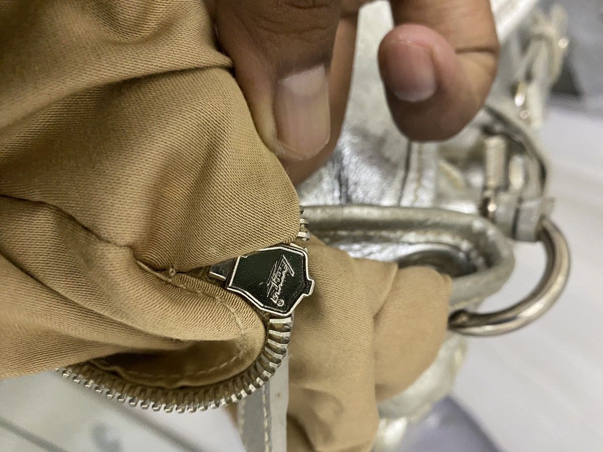 Designer × Miu Miu Miu Miu Coffer Patchwork Metallic Silver & Gold leather Size ONE SIZE - 15 Thumbnail