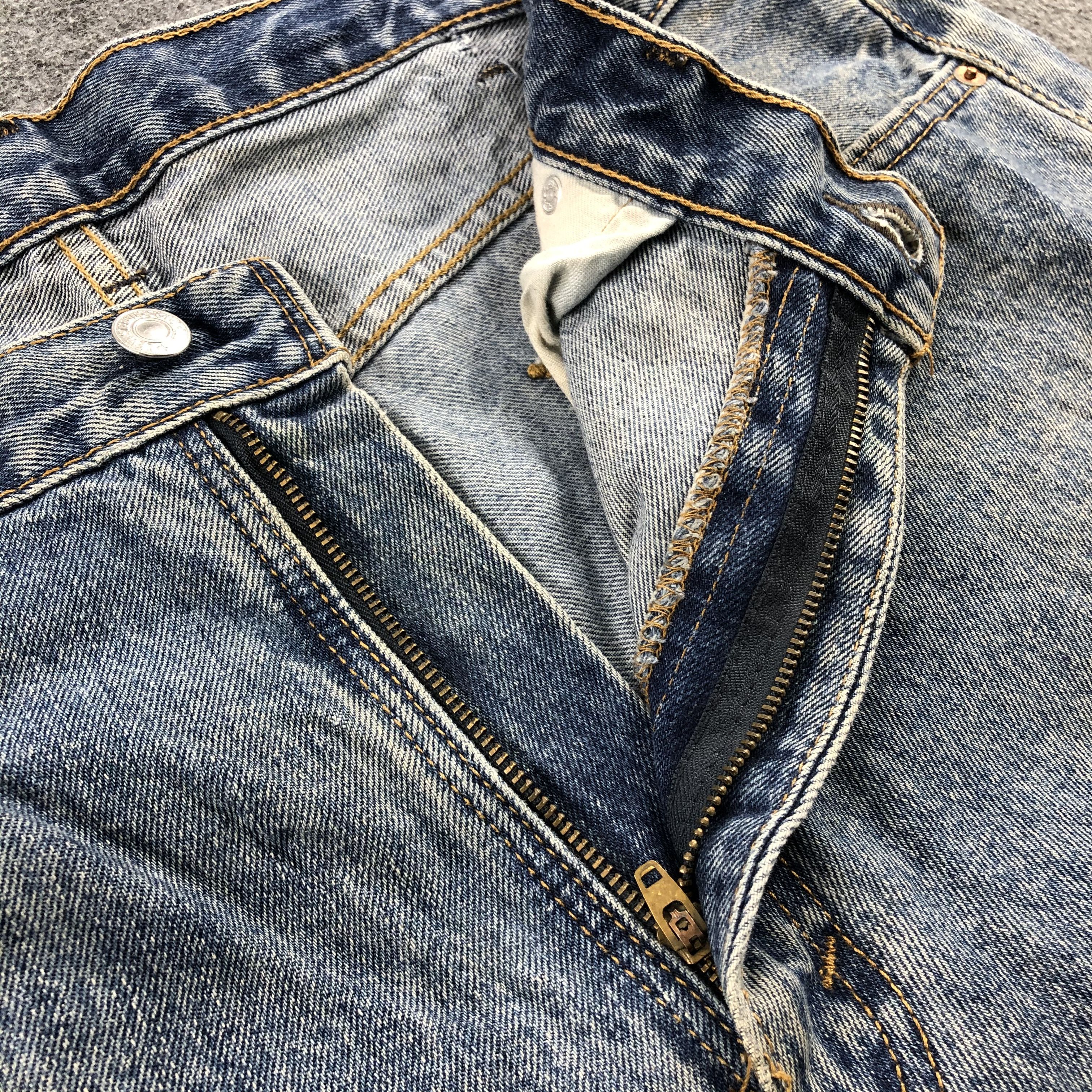Levi's × Vintage Vintage Blue Wash Levis 550 Jeans-JM1198 Size US 39 - 9 Thumbnail