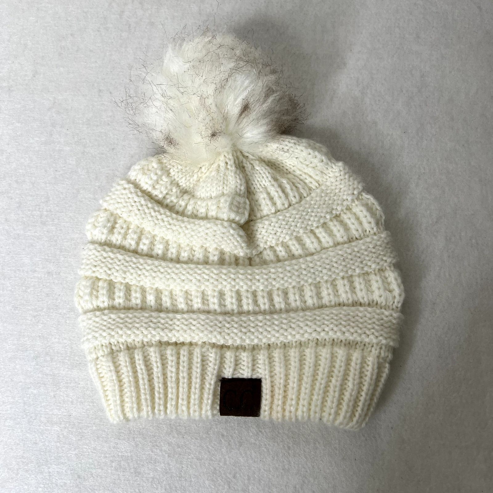 Other CC White Knit Pom Pom Beanie Hat Size ONE SIZE - 2 Thumbnail
