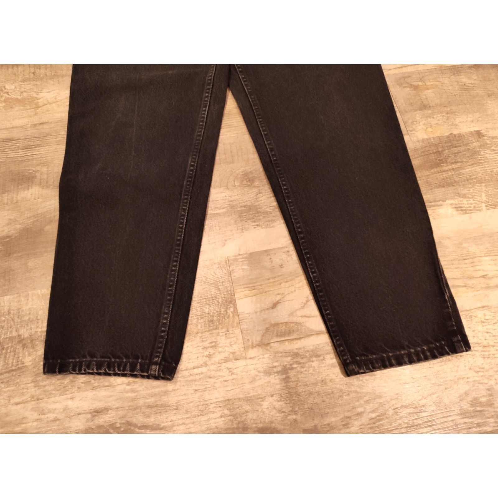 Levi's VINTAGE Levi's 550 Jeans Women's Black High Rise Relaxed Tapered 35x30 1992 USA Mens/ Womens (adjust gender as applicable) Size 40" / US 18 - 2 Thumbnail