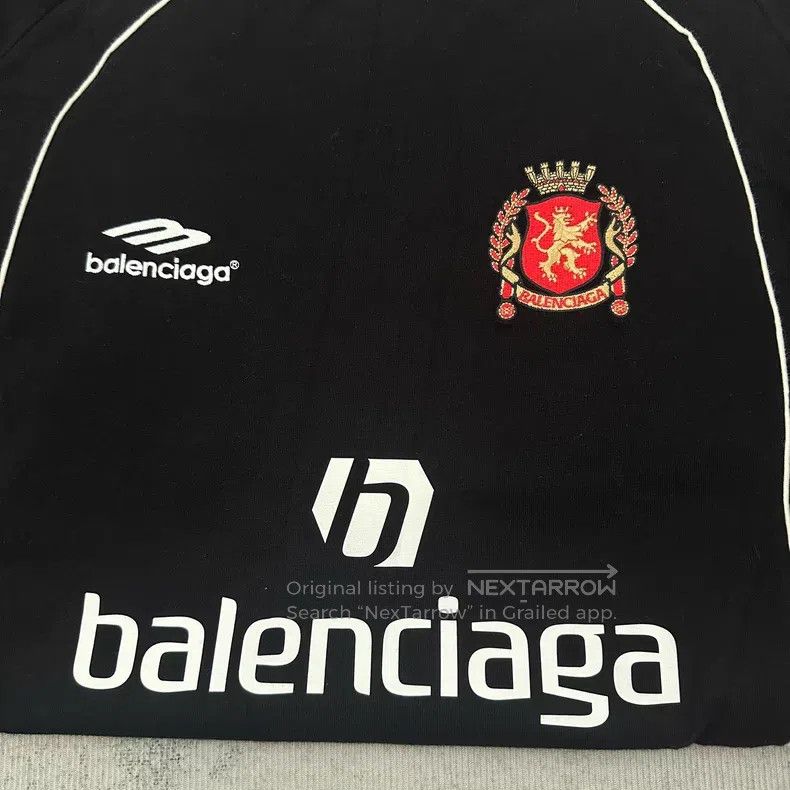 Balenciaga Balenciaga Manchester United Soccer Short Sleeve Size US L / EU 52-54 / 3 - 3 Thumbnail