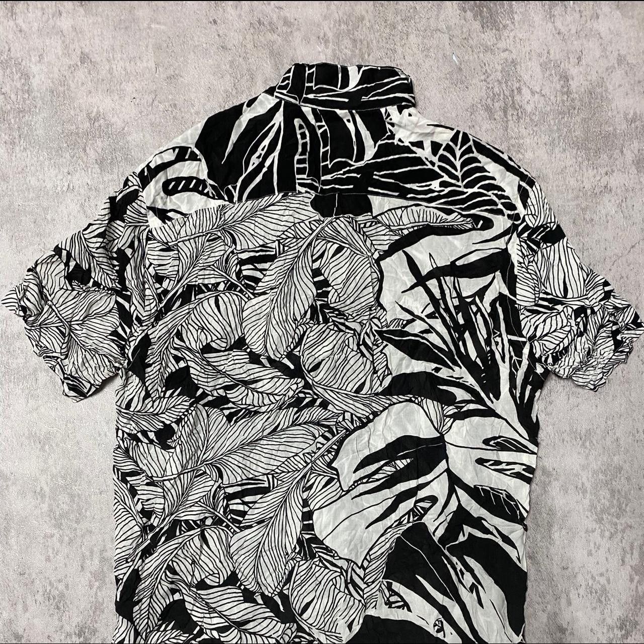 Zara Black and white Zara short sleeve button up shirt Size US L / EU 52-54 / 3 - 4 Thumbnail