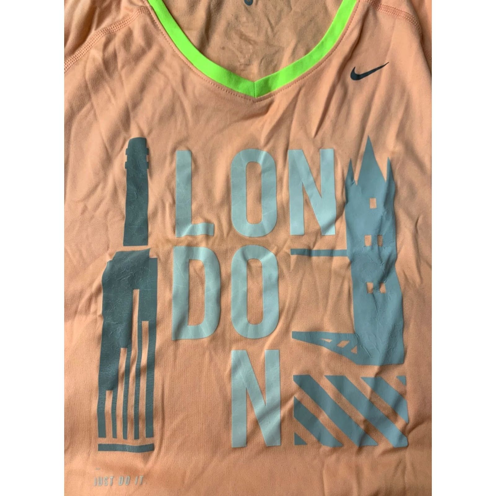 Nike NIKE RUNNING DRI-FIT LONDON WOMENS TRAINING SHIRT JERSEY M White Peach Neon Green London Run Nike Dri-Fit T-Shirt Womens 2015 Size M / US 6-8 / IT 42-44 - 3 Thumbnail