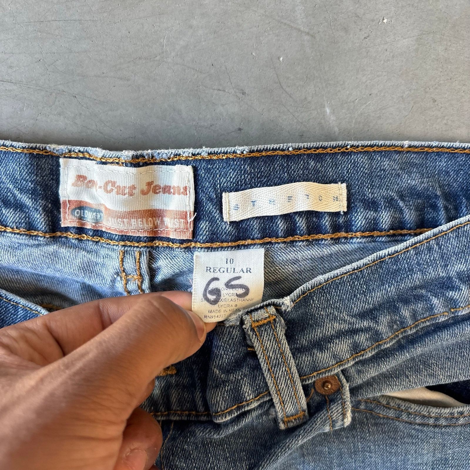 Vintage y2k faded washed bootcut distressed jeans Size US 30 / EU 46 - 6 Thumbnail