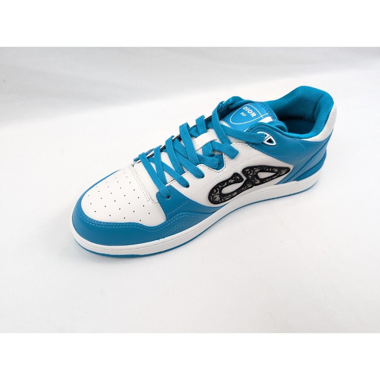 Dior o1rshd1 B57 Low-Top Sneakers in Light Blue Size US 12.5 / EU 45-46 - 8 Thumbnail