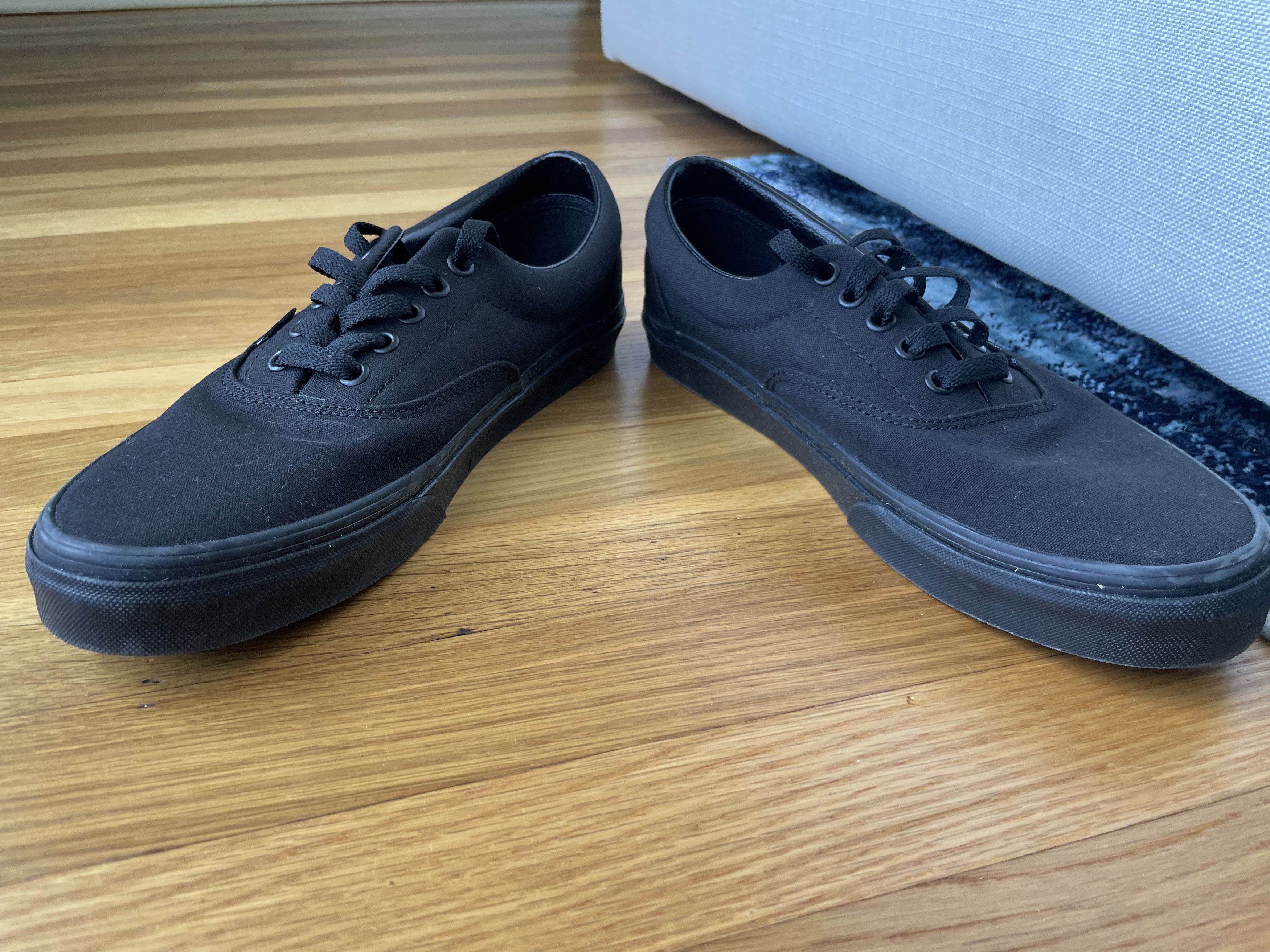 Vans Vans Authentic Skate Shoe Size US 10.5 / EU 43-44 - 10 Thumbnail