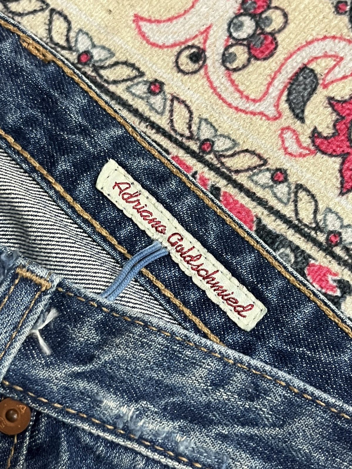 AG Adriano Goldschmied Adriano Goldschmied “The Kiss” Slim Straight Blue Faded Jean Size 27" / US 4 / IT 40 - 6 Thumbnail