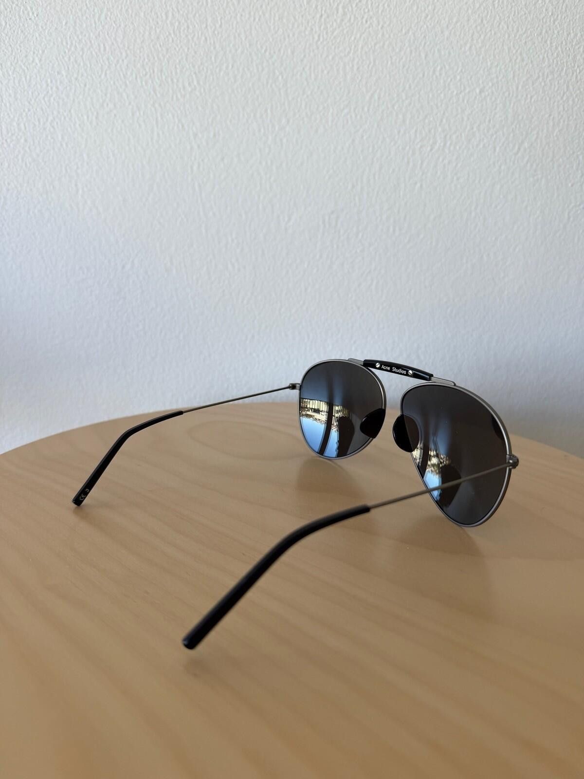 Acne Studios New acne studios howard aviator sunglasses silver black mens Size ONE SIZE - 7 Thumbnail