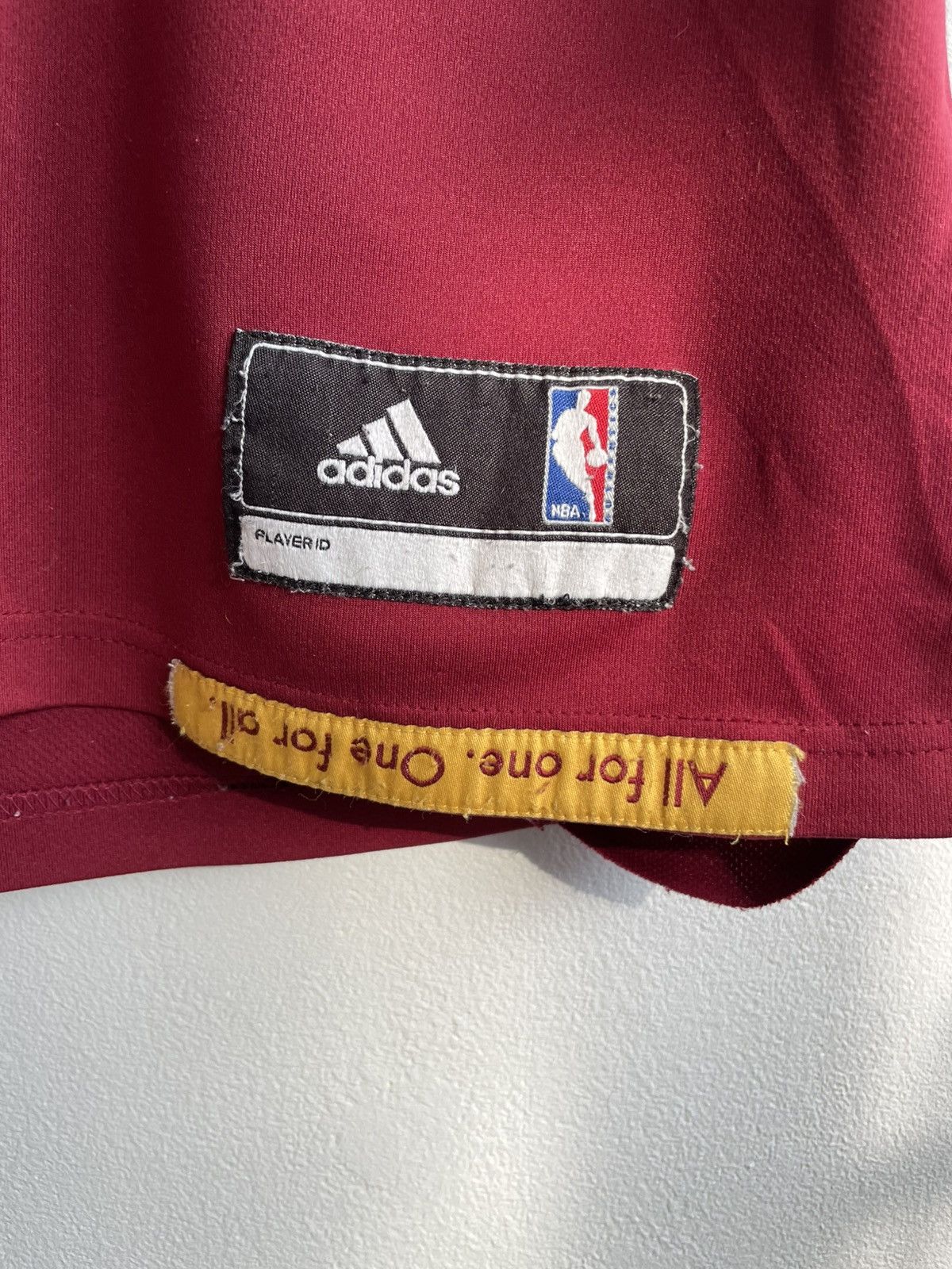 NBA Cleveland Cavaliers Lebron James #23 Jersey Shirt NBA Tee Size US M / EU 48-50 / 2 - 6 Thumbnail