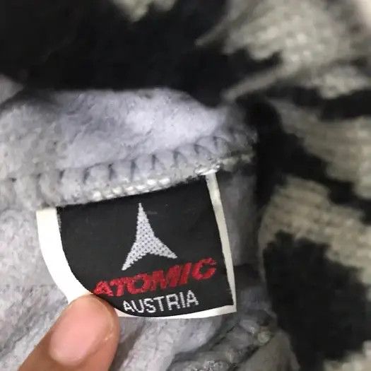 Atomic × Vintage Atomic Austria Spellout Beanie Hat Size ONE SIZE - 5 Thumbnail