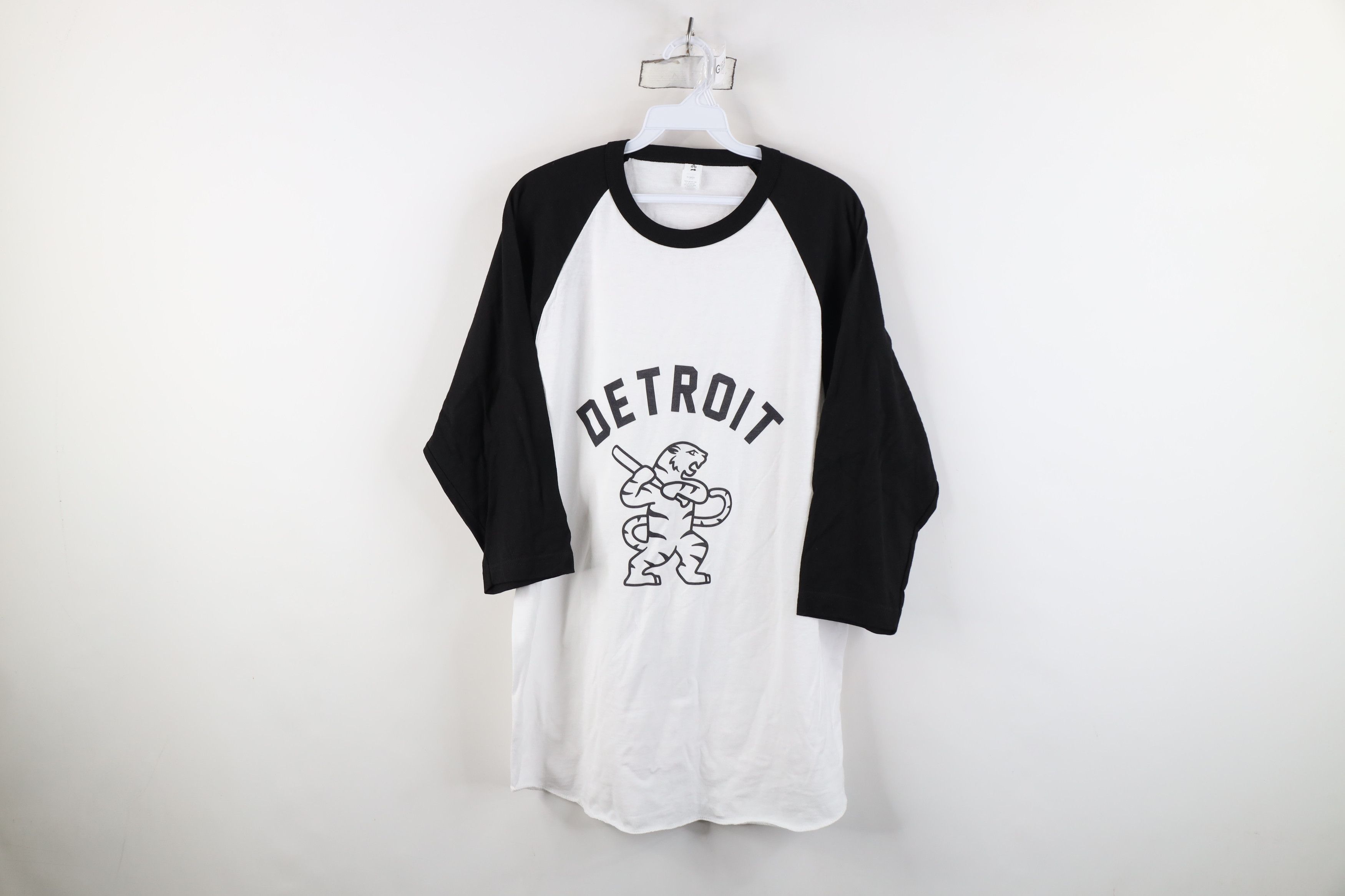 Vintage Retro Spell Tigers Baseball 3/4 Sleeve Raglan T-Shirt Size US M / EU 48-50 / 2 - 1 Thumbnail