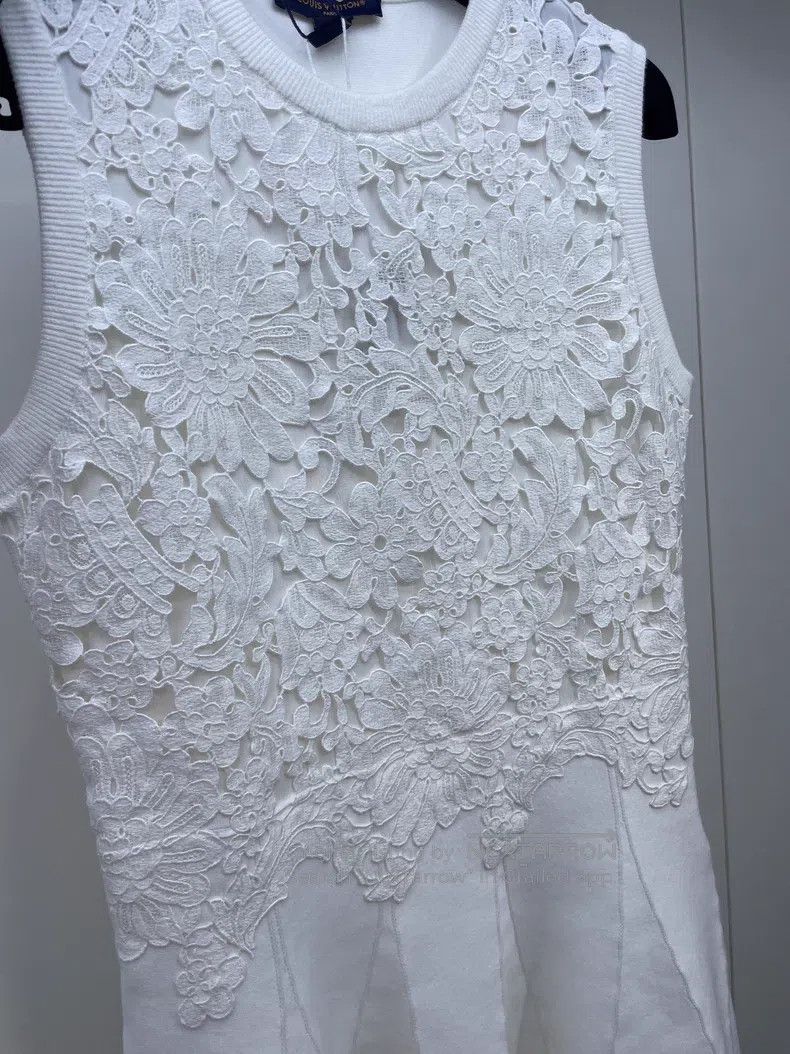 Louis Vuitton Louis Vuitton Lace Patchwork Dress Size S / US 4 / IT 40 - 4 Thumbnail