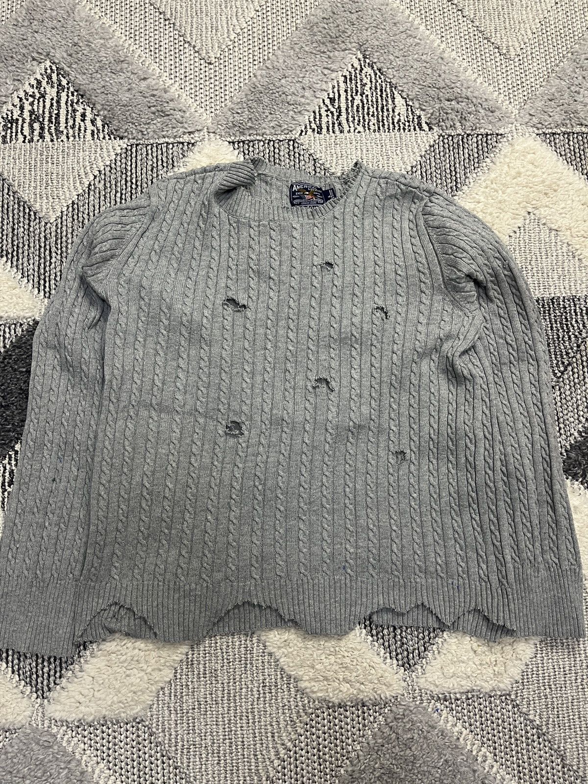 Japanese Brand × Vintage VINTAGE SWEATER WITH HOLES FADED Size US S / EU 44-46 / 1 - 1 Thumbnail