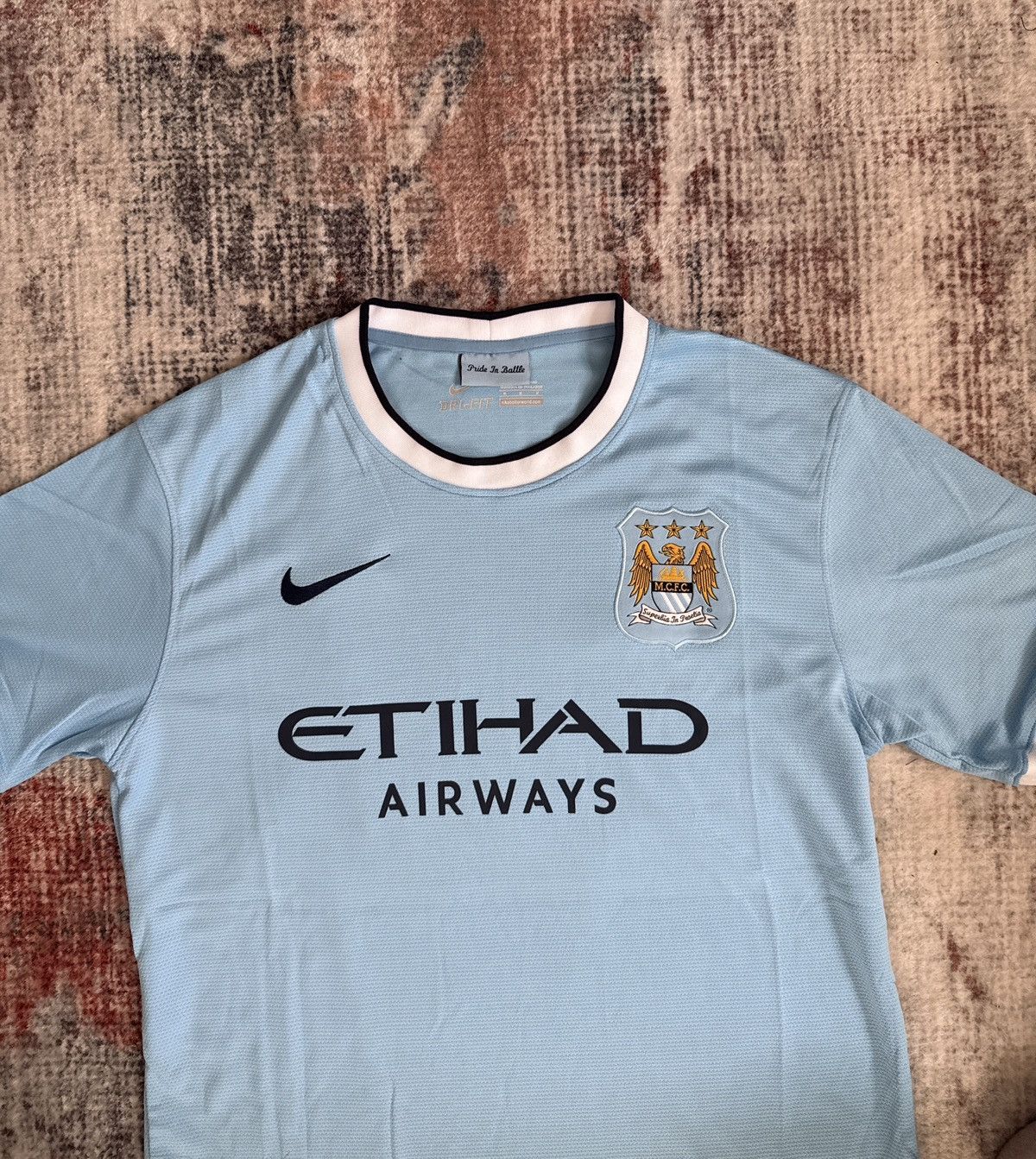 Nike Manchester City Home Retro Soccer Jersey Nike Vtg Ftbl Shirt Size US M / EU 48-50 / 2 - 2 Thumbnail