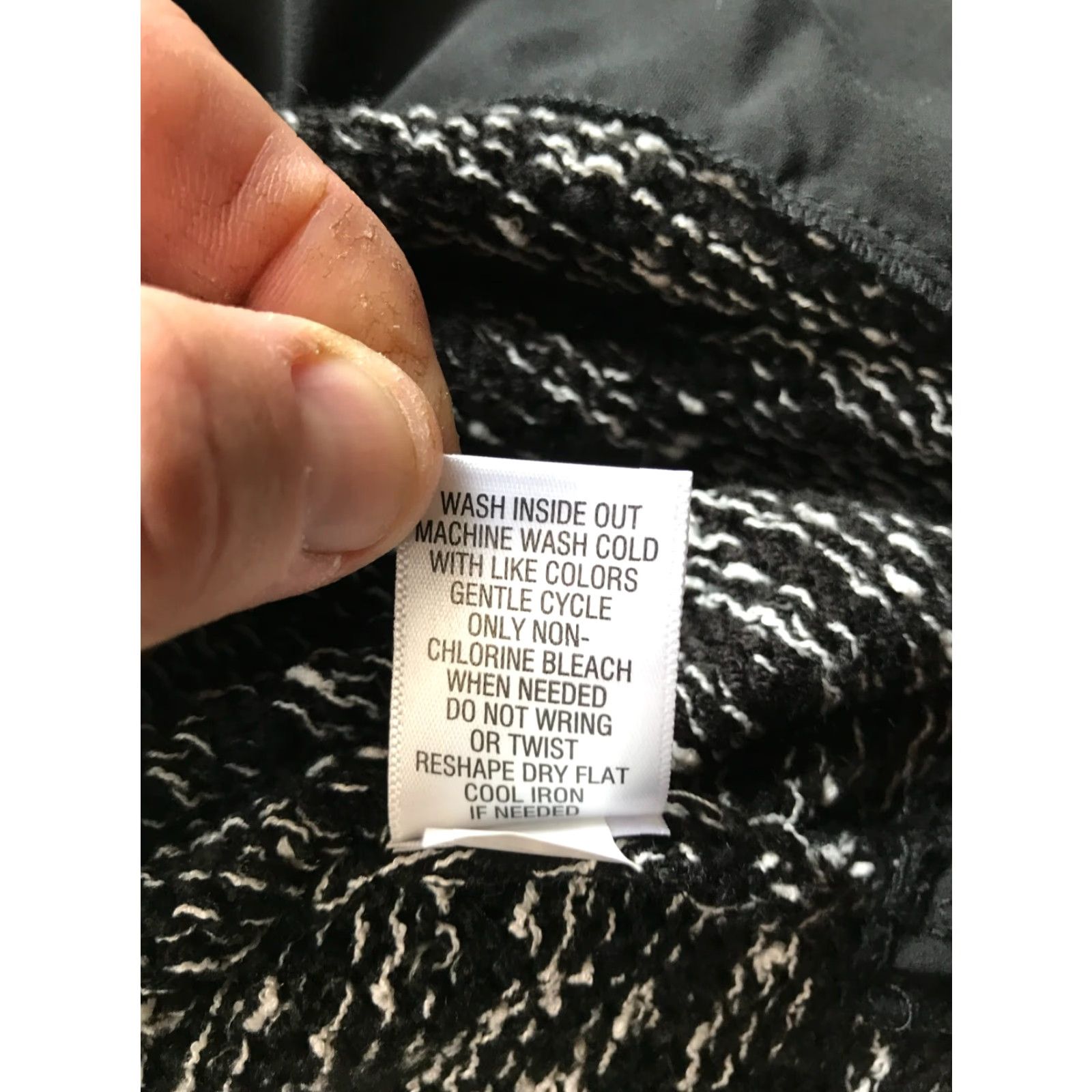 Croft & Barrow Croft & Barrow Sweater Women's Large Black White Pullover Crew Neck Casual Knit Size L / US 10 / IT 46 - 7 Thumbnail