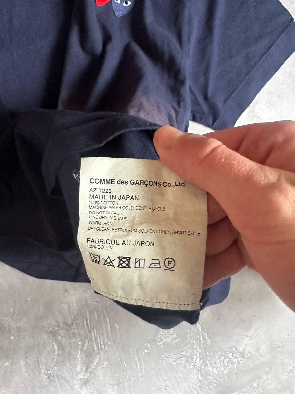 Comme des Garcons Comme Des Garçons Double Heart Faded Blue CDG T-Shirt Size US L / EU 52-54 / 3 - 5 Thumbnail