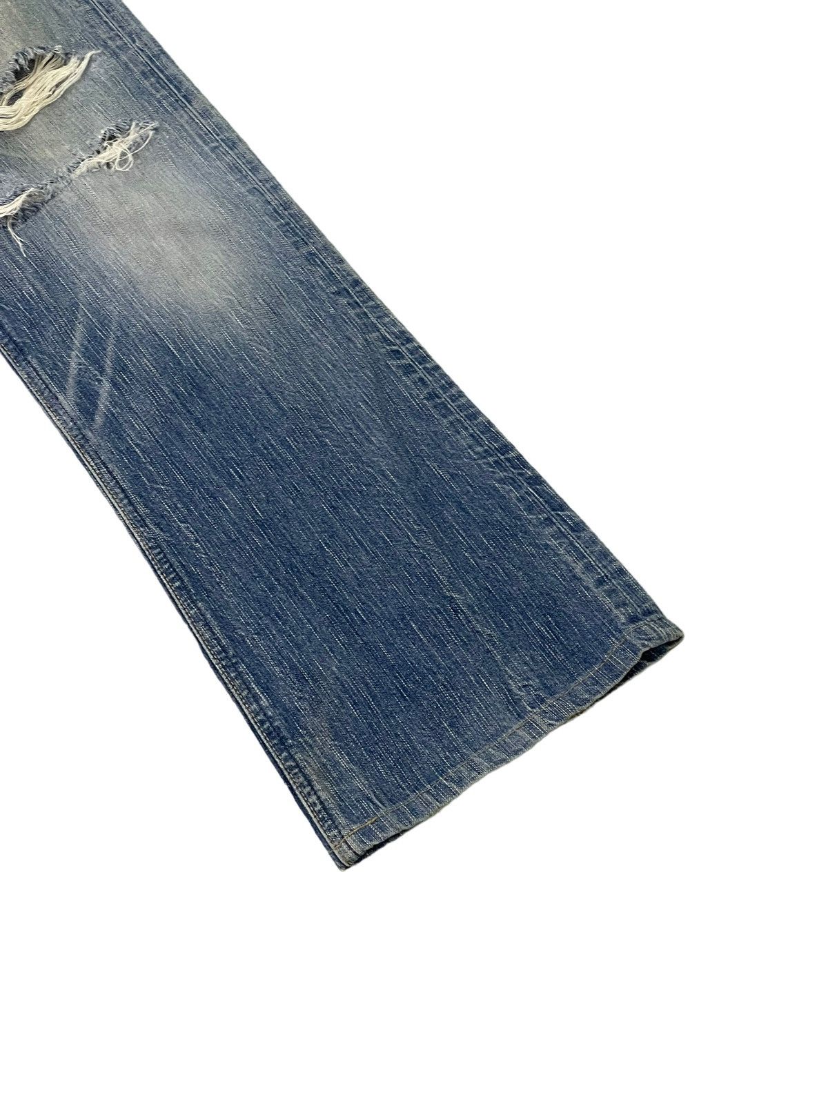 Edwin Flare Jeans Edwin Japan Faded Distress Boot Cut 8🟦0 Size US 30 / EU 46 - 4 Thumbnail