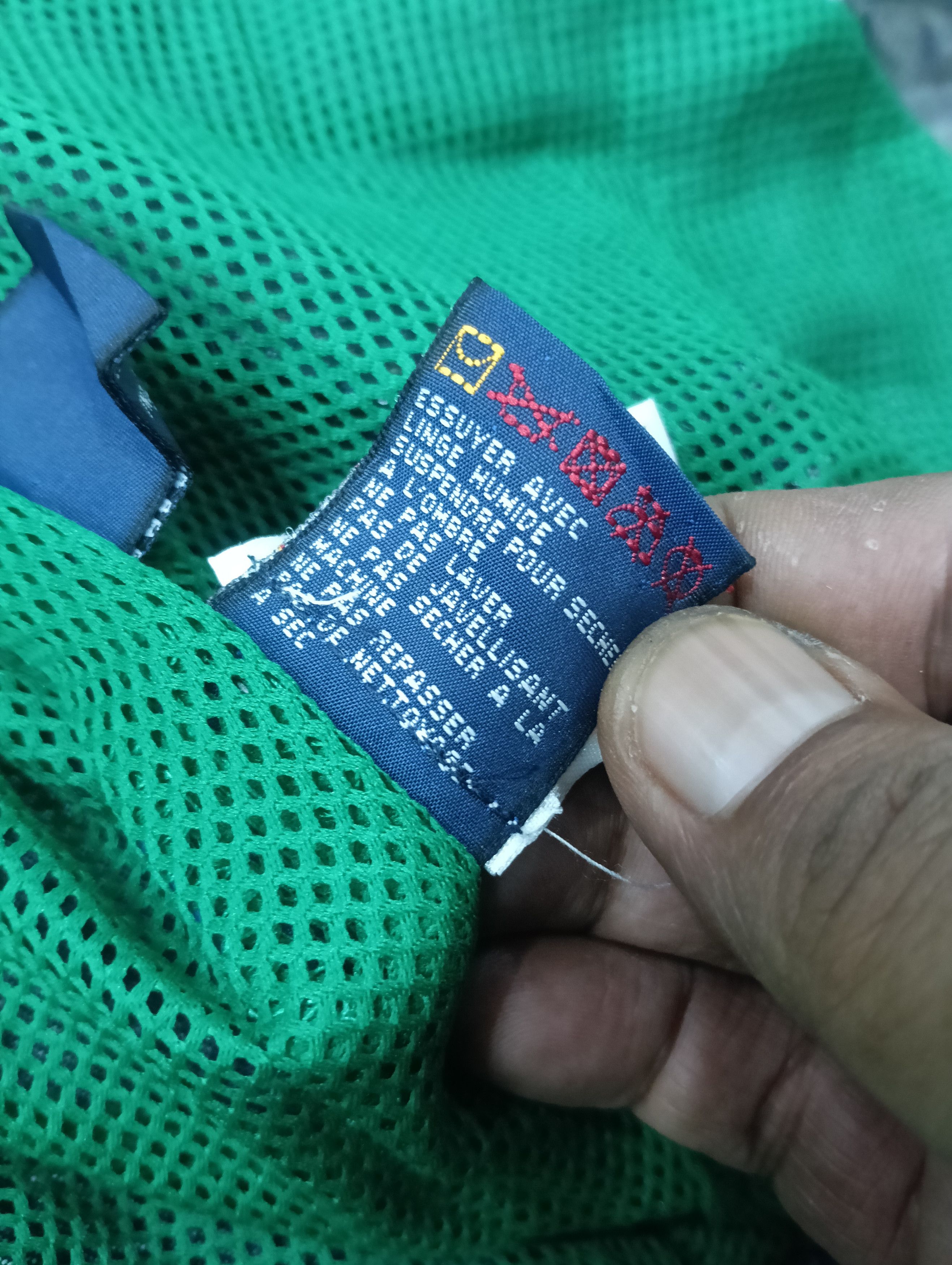 Tommy Hilfiger Vintage Tommy Hilfiger Denim In Plastic Size US L / EU 52-54 / 3 - 13 Thumbnail