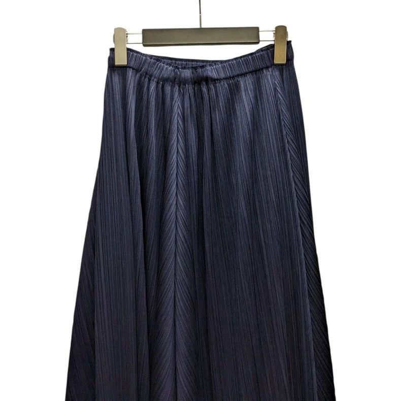 Issey Miyake Issey Miyake size:2 Blue and black pleated skirt Size 31" - 4 Thumbnail