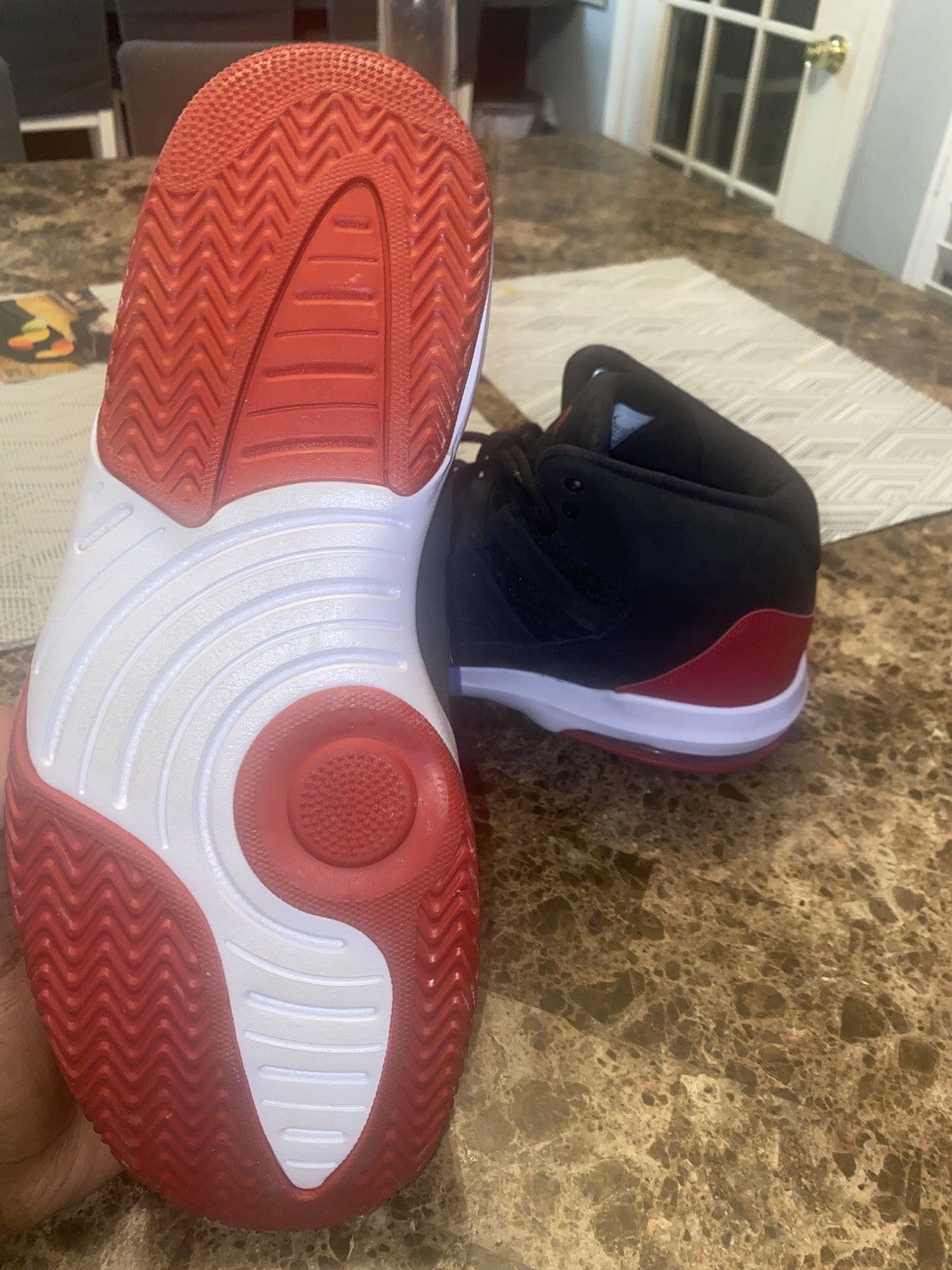 Jordan Brand × Nike Nike Jordan Max Aura black red Size US 12 / EU 45 - 4 Thumbnail