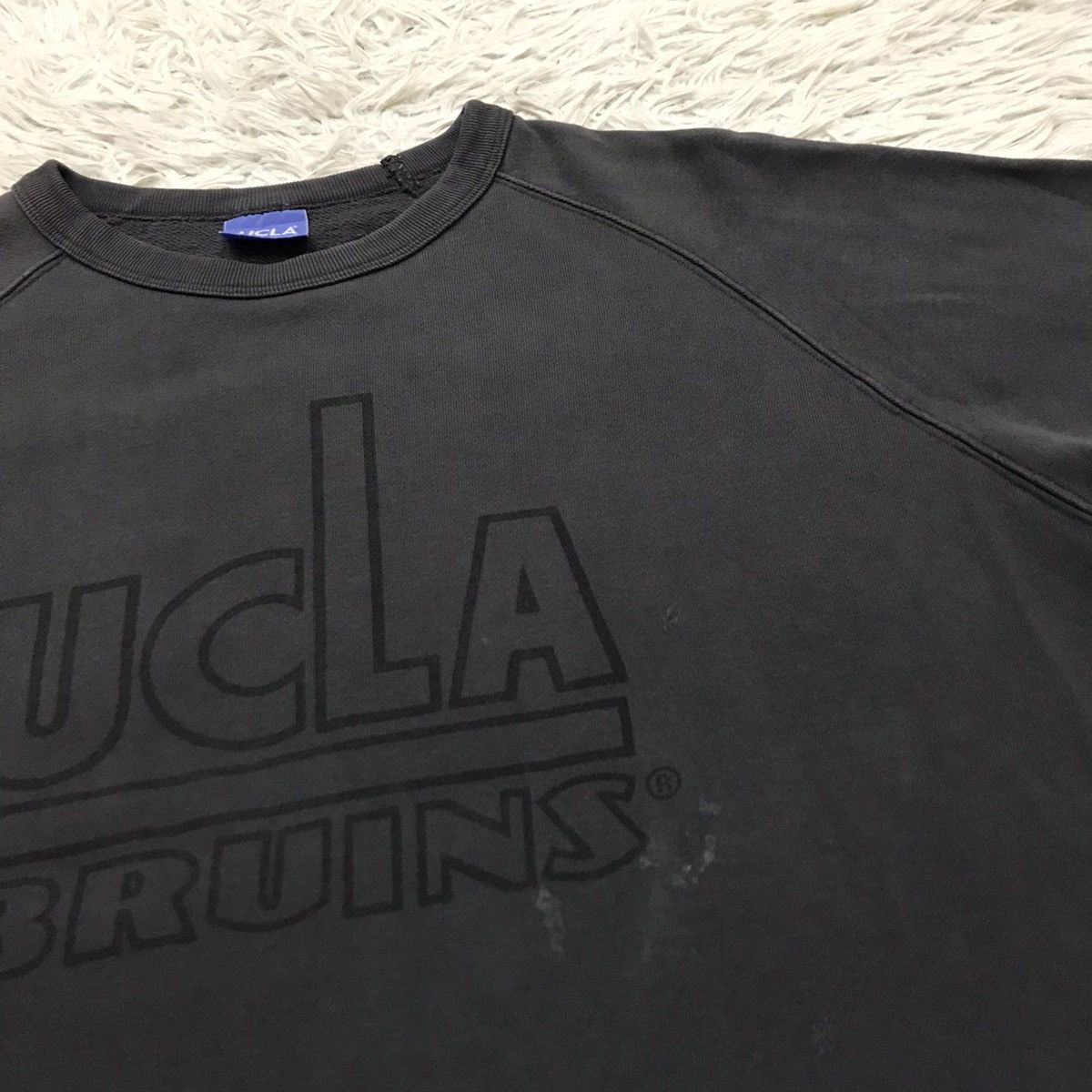 NANO universe VINTAGE UCLA BRUINS NANO UNIVERSE BIGLOGO SWEATSHIRT Size US M / EU 48-50 / 2 - 10 Thumbnail